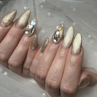 デザインネイル💅アート2本〜、5500円〜