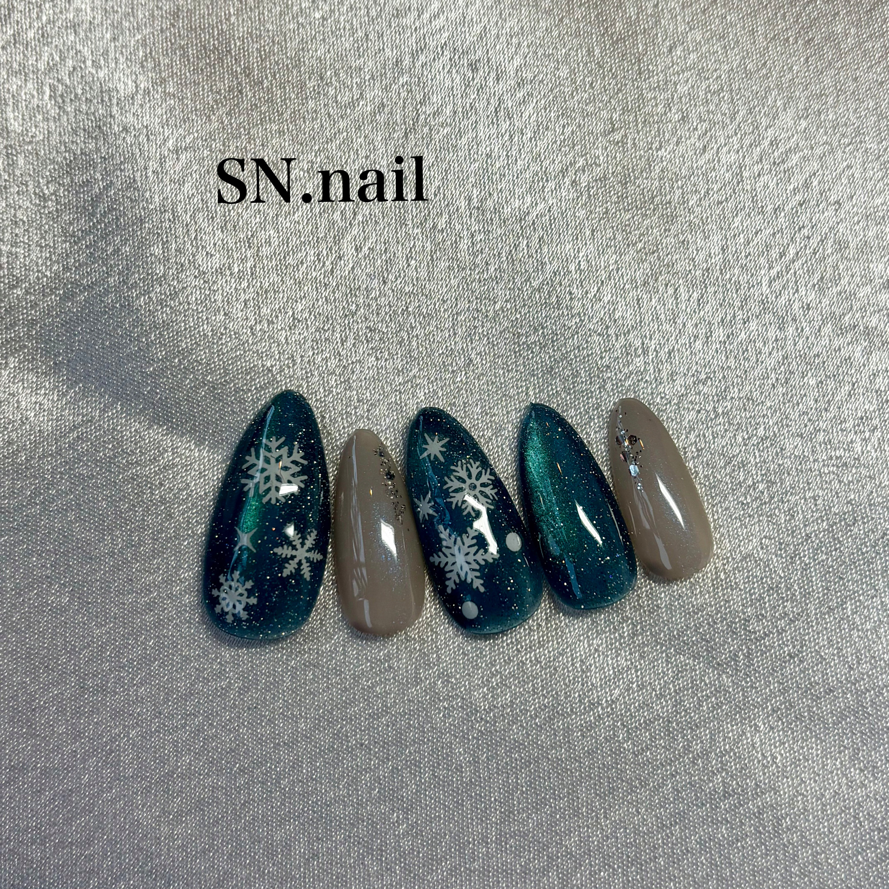 SN.nail