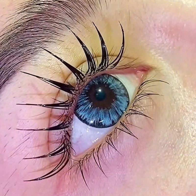 79linaeyelashnagahoribashi