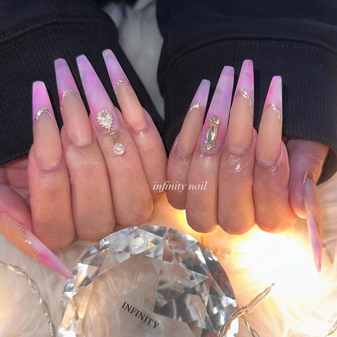 INFINITY_nail