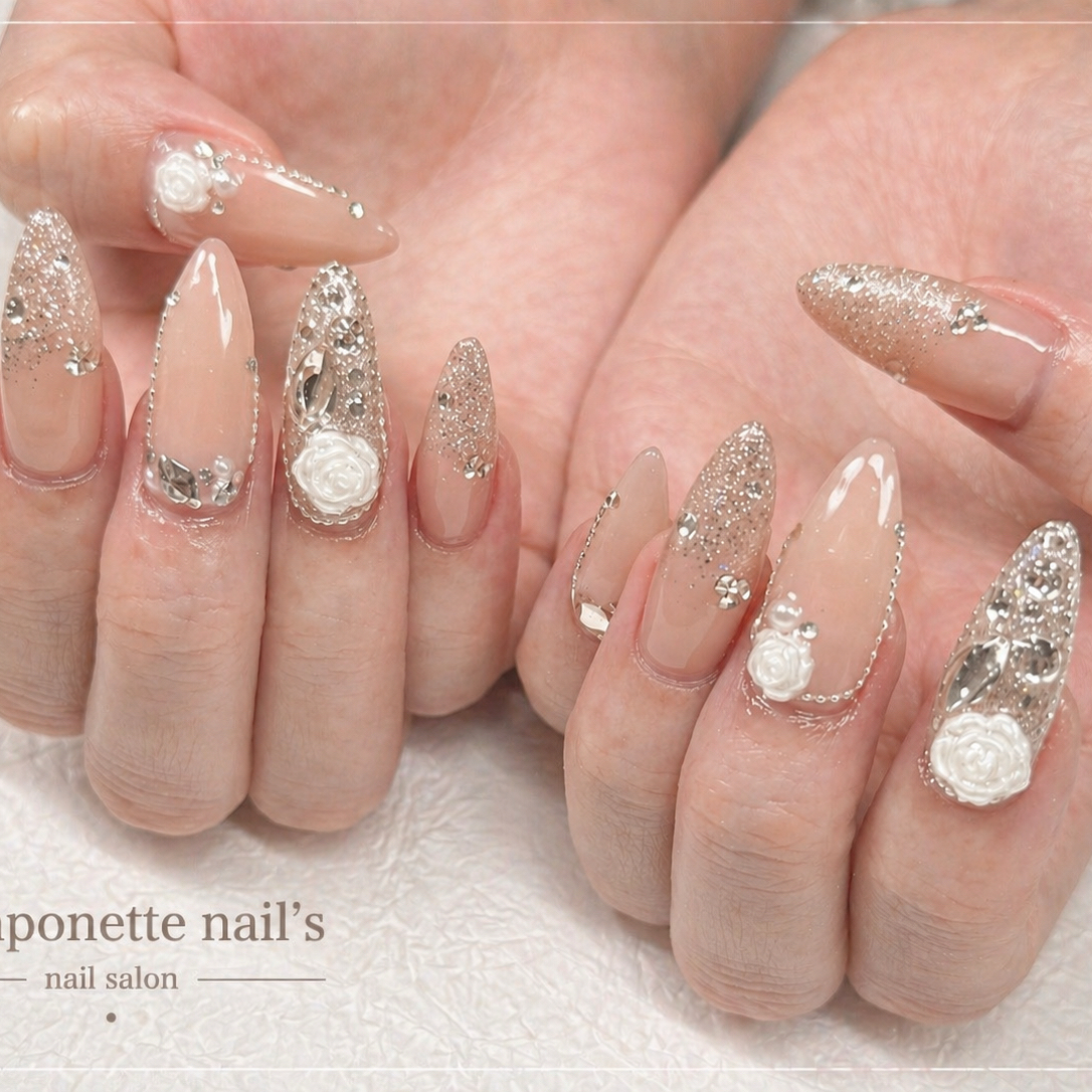 mory_y_nail