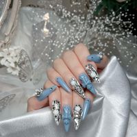 Naa_Nail