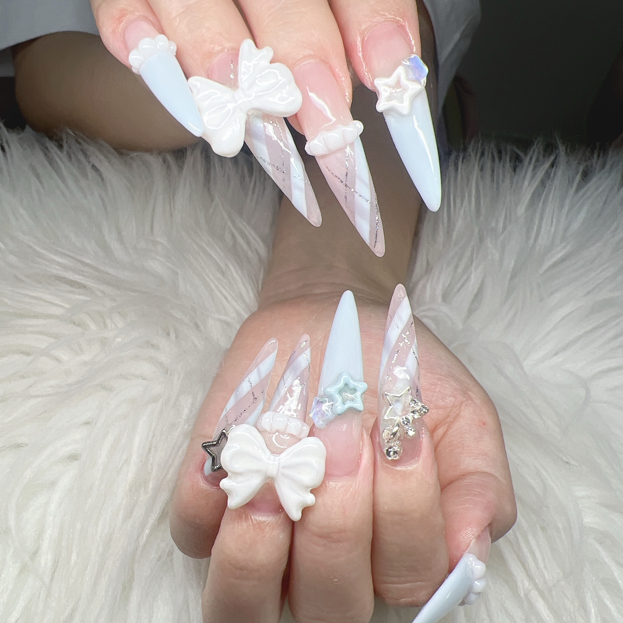 Lee_Nails