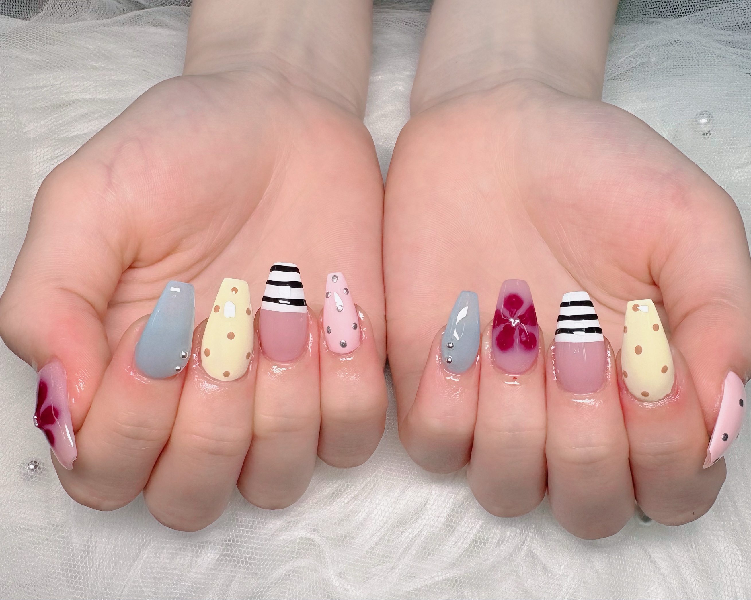 Nail_Rino