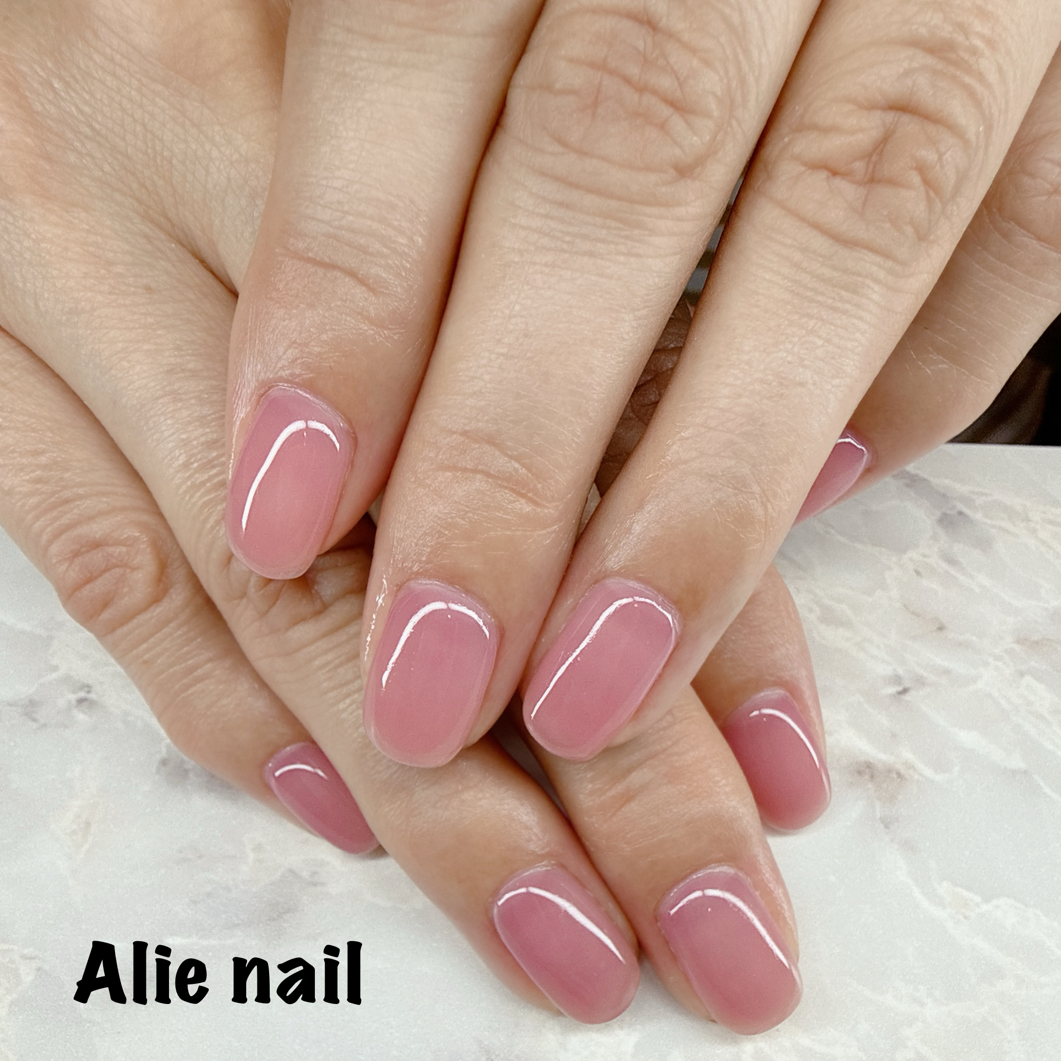 Alie_nail.0822