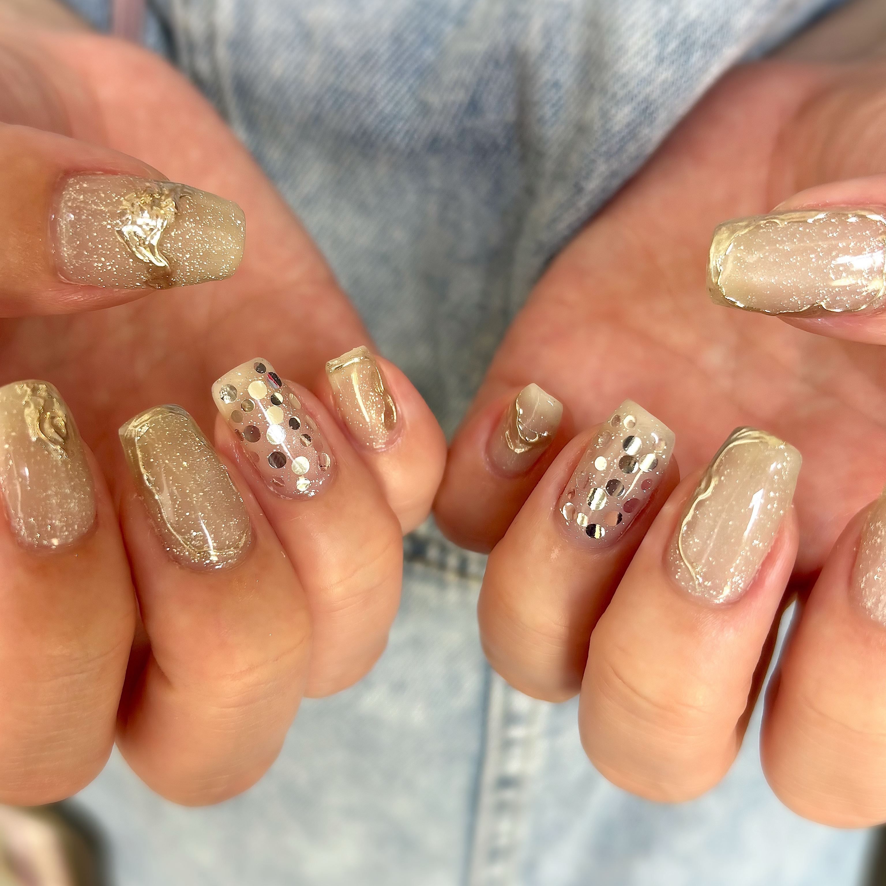 colorer_nail.ami