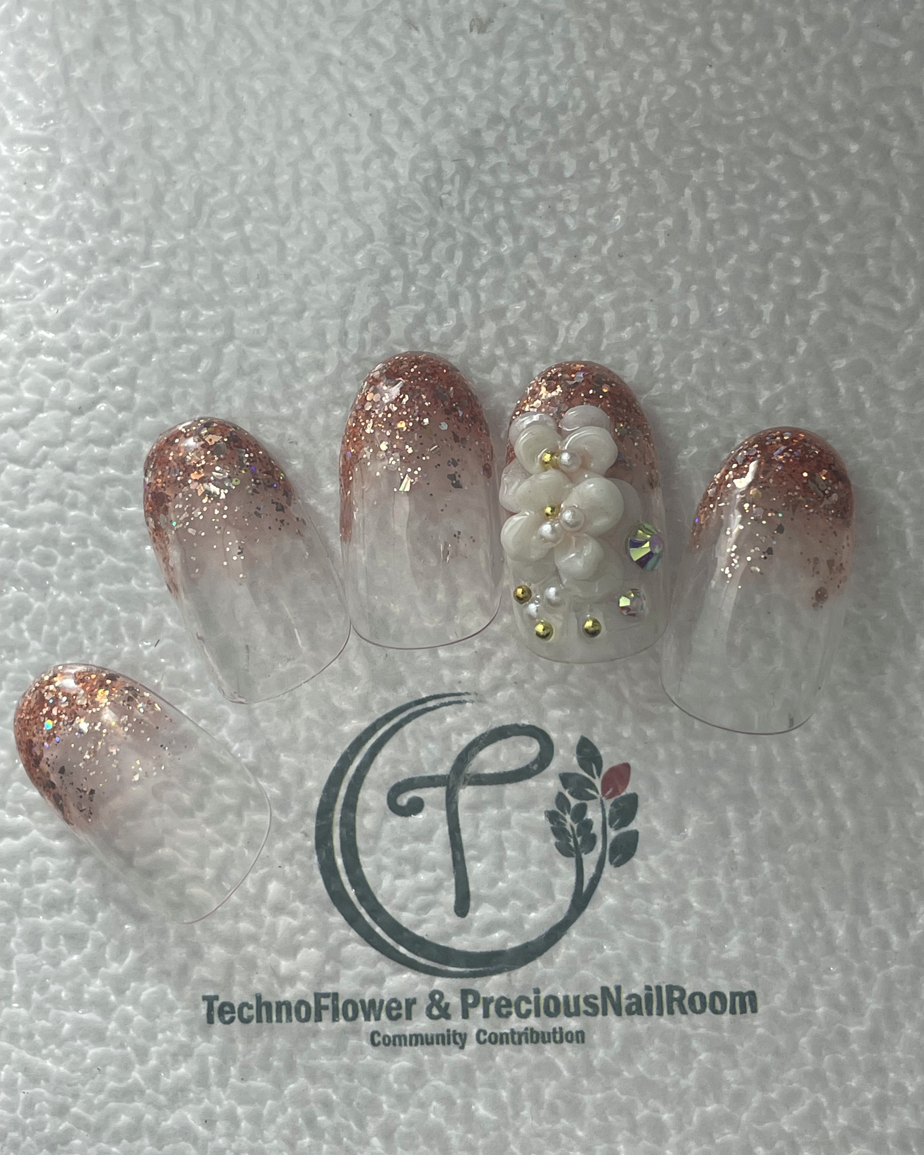 preciousnailroom