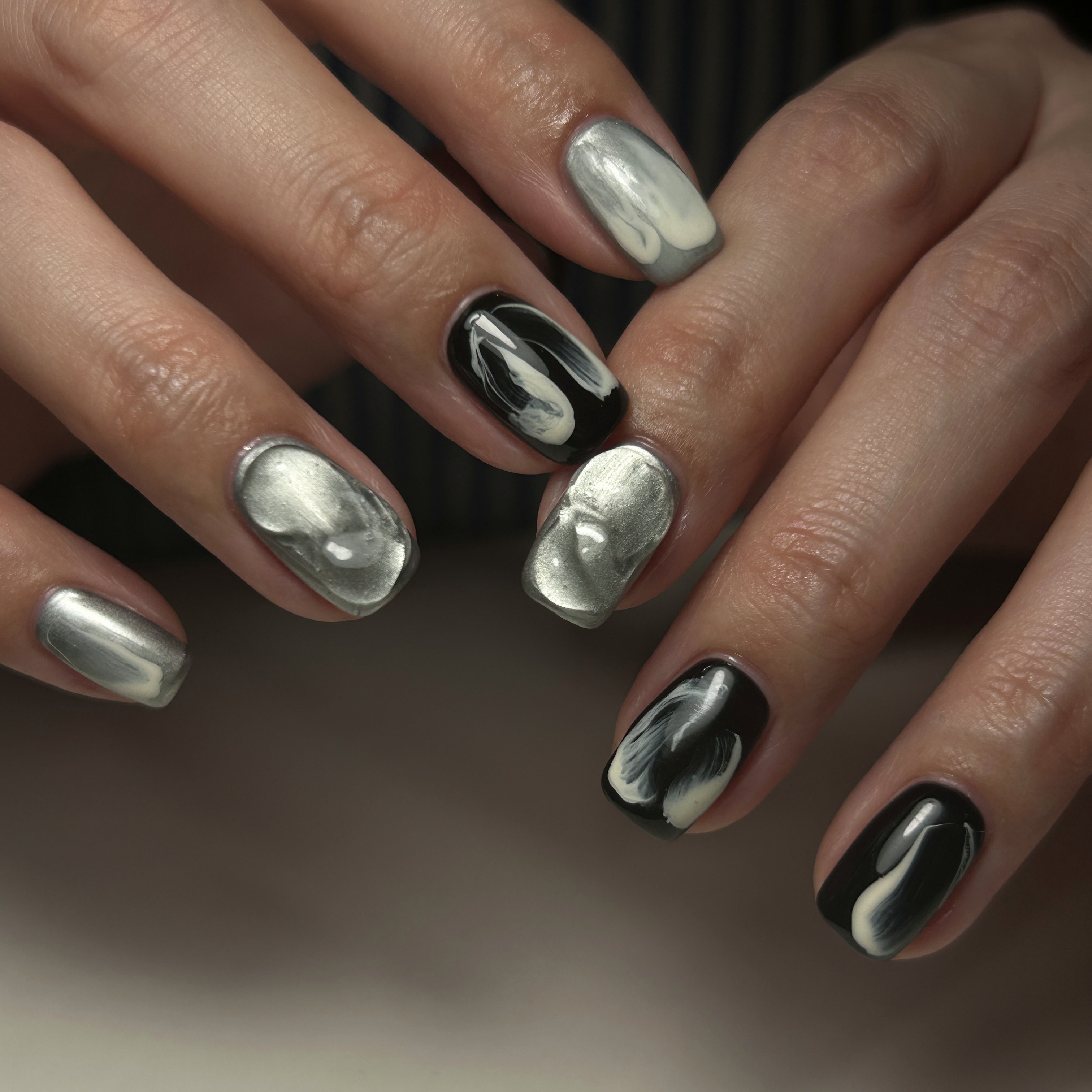 apua_ami.nail