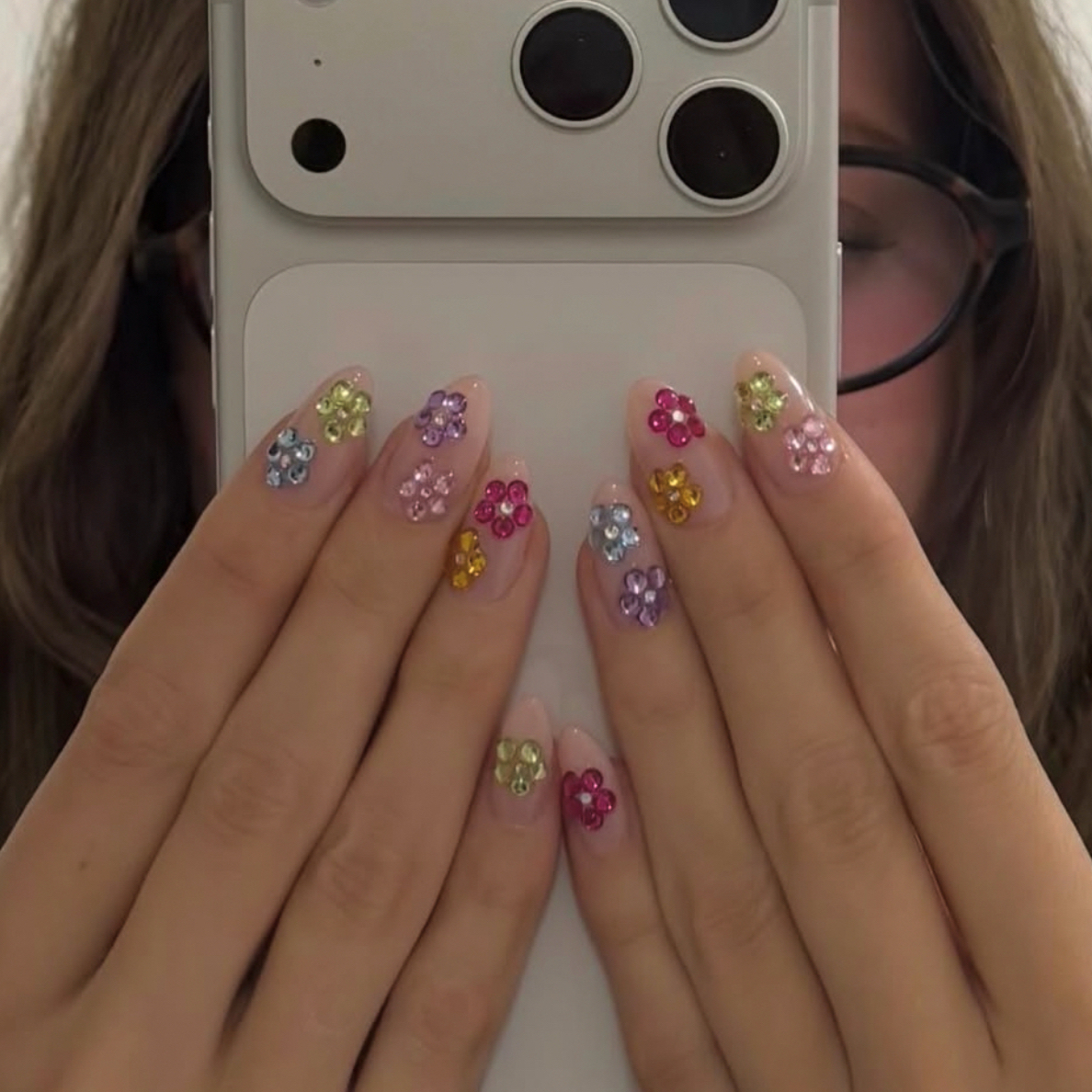 Mio_RibonNail