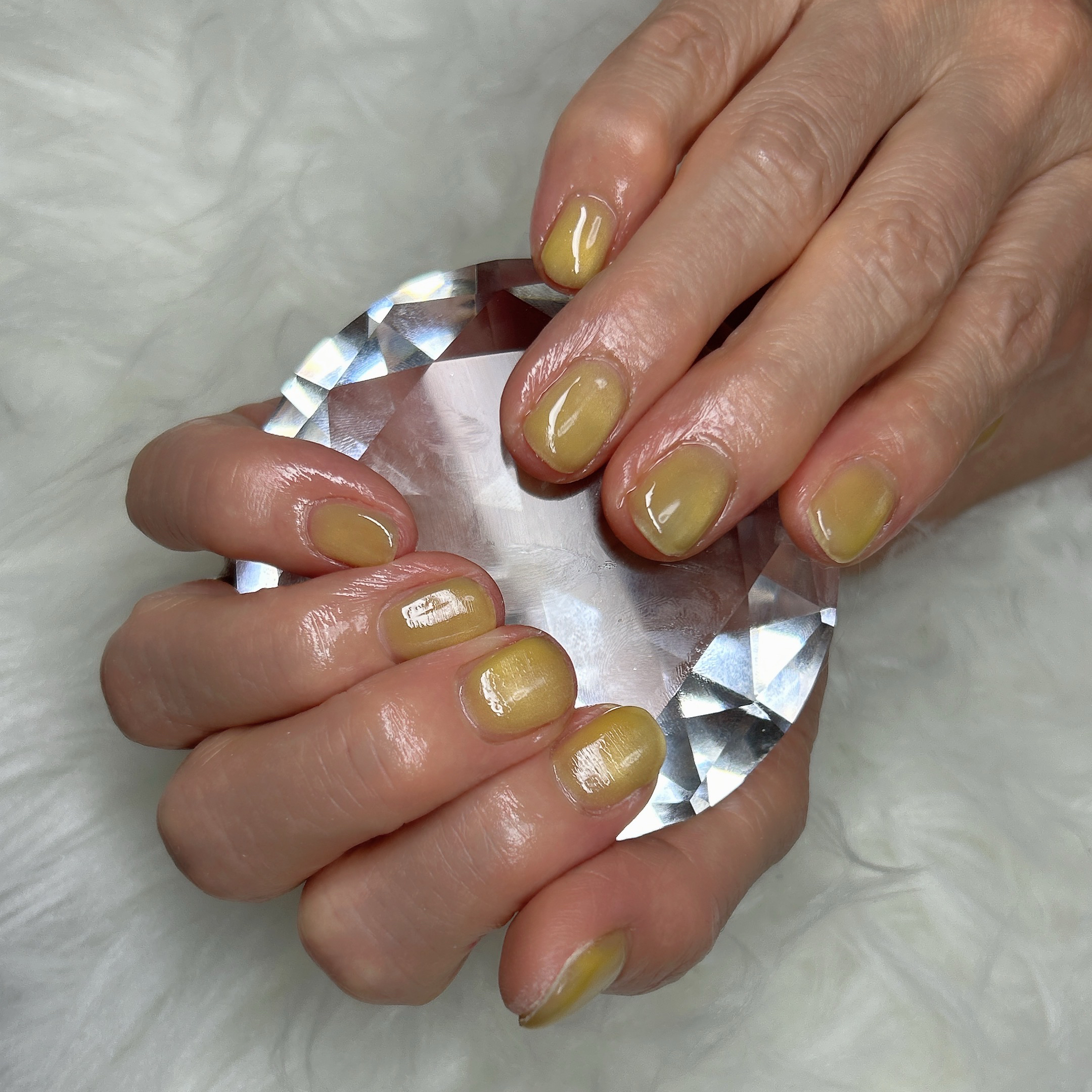 A.anela_nail