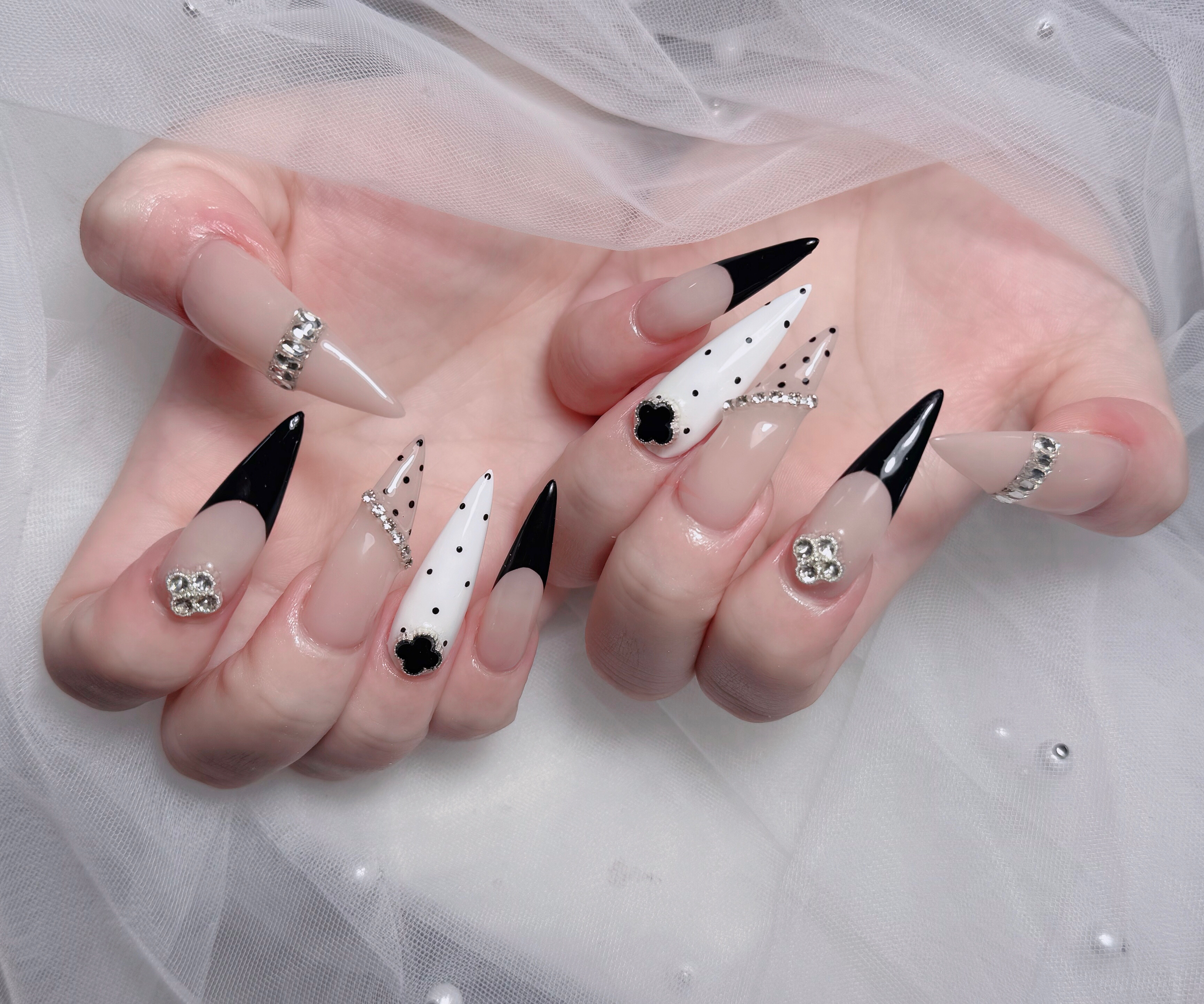 h.babynail_akaike