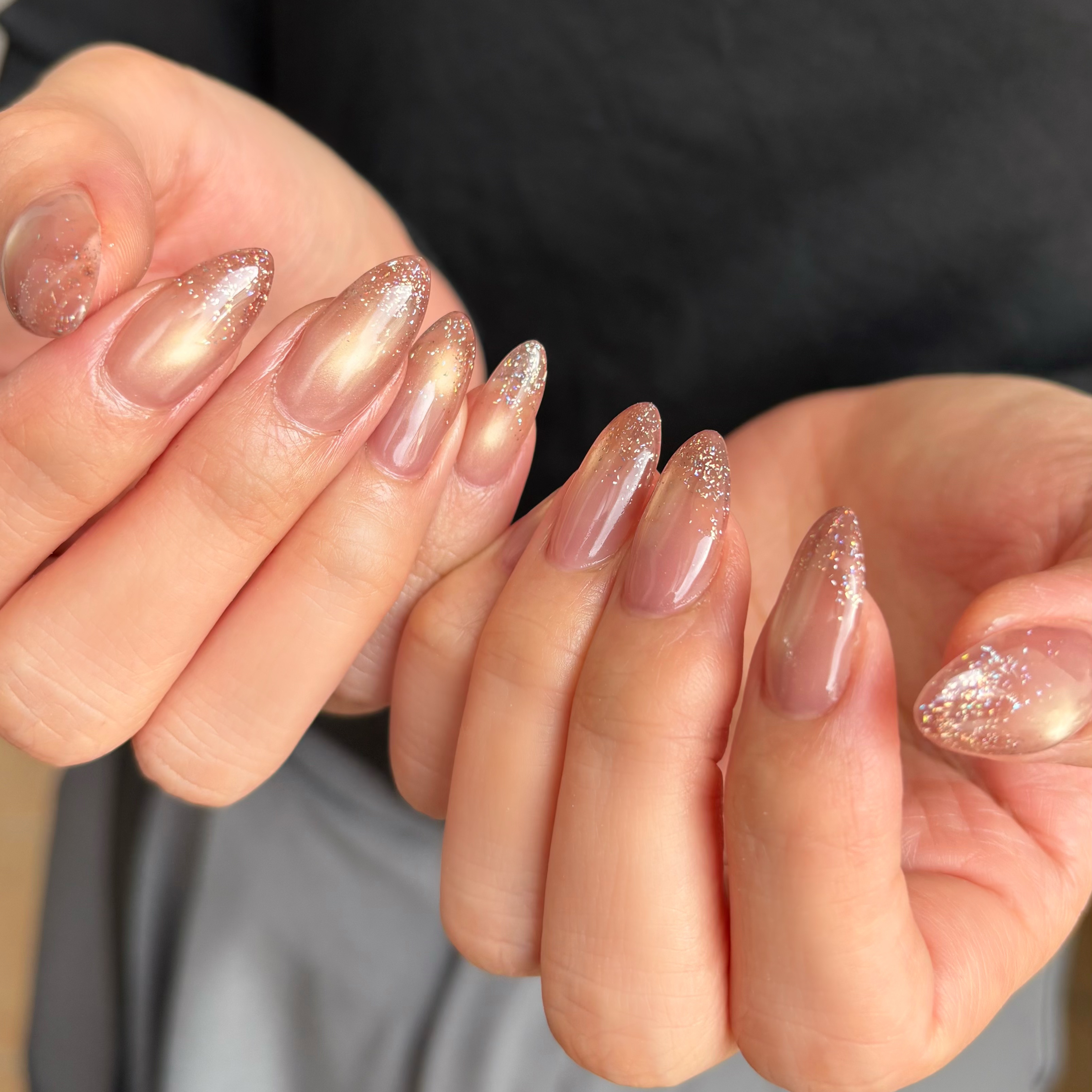 flore__nail
