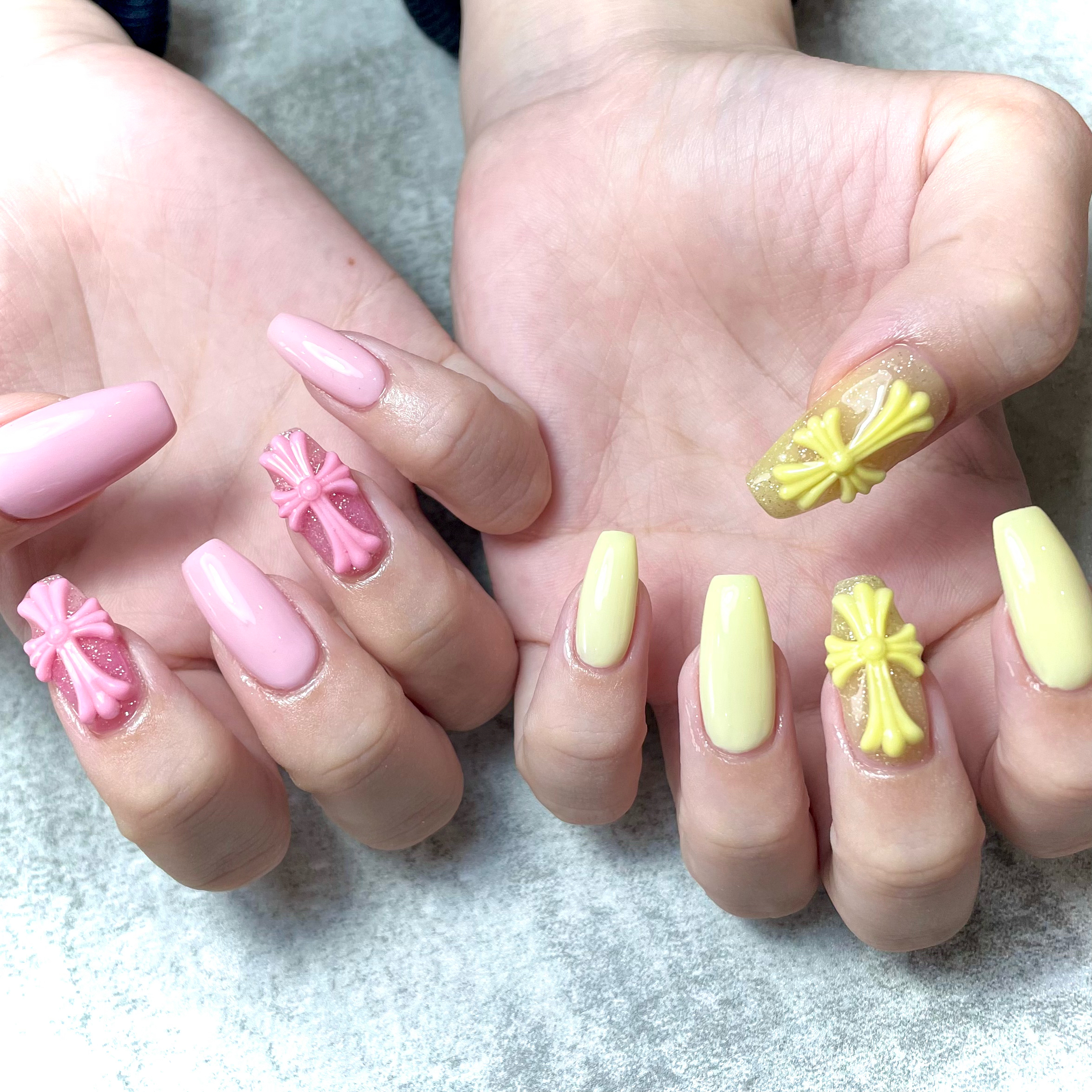 LinoNail_