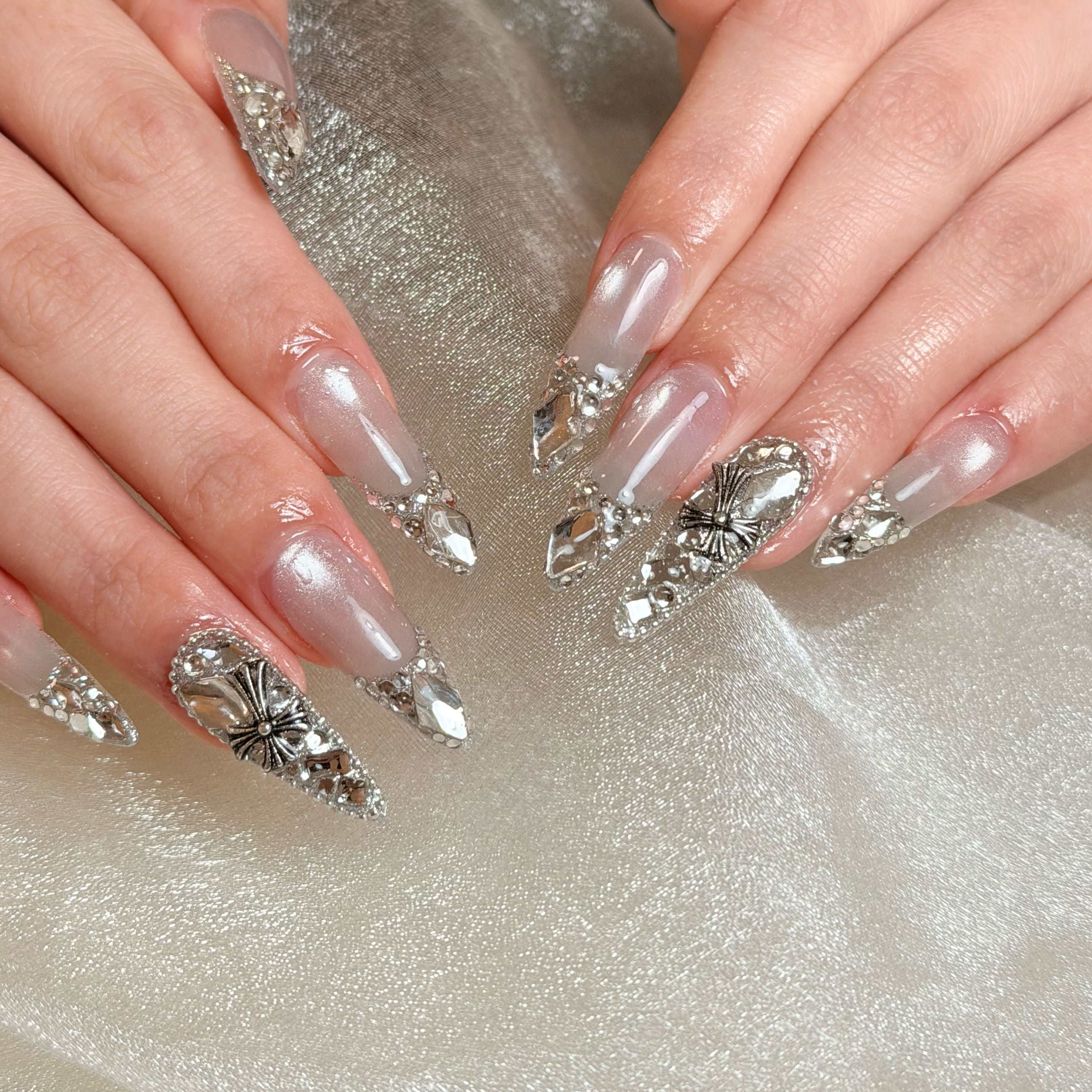 Ublue_Nail
