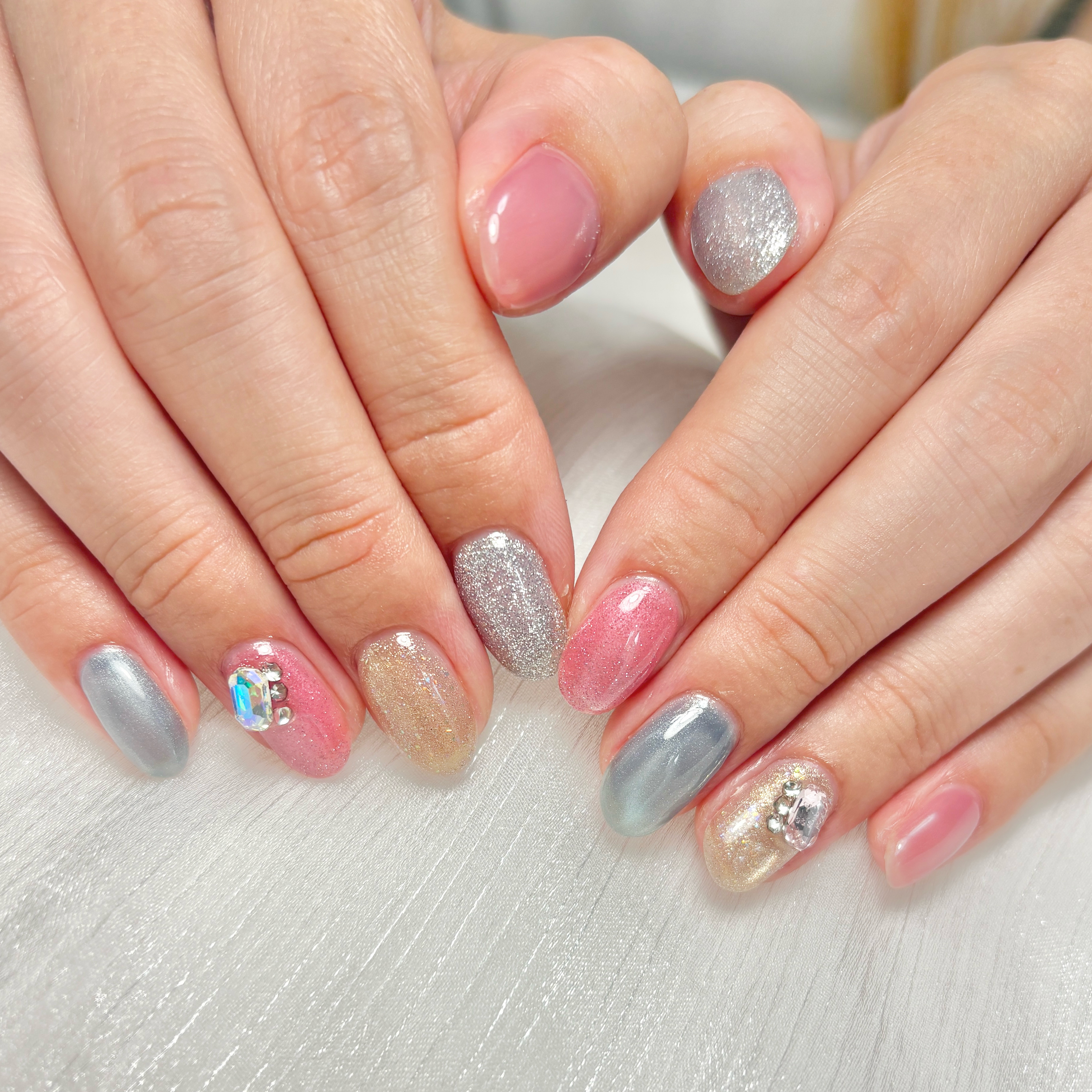 kr_nail.y