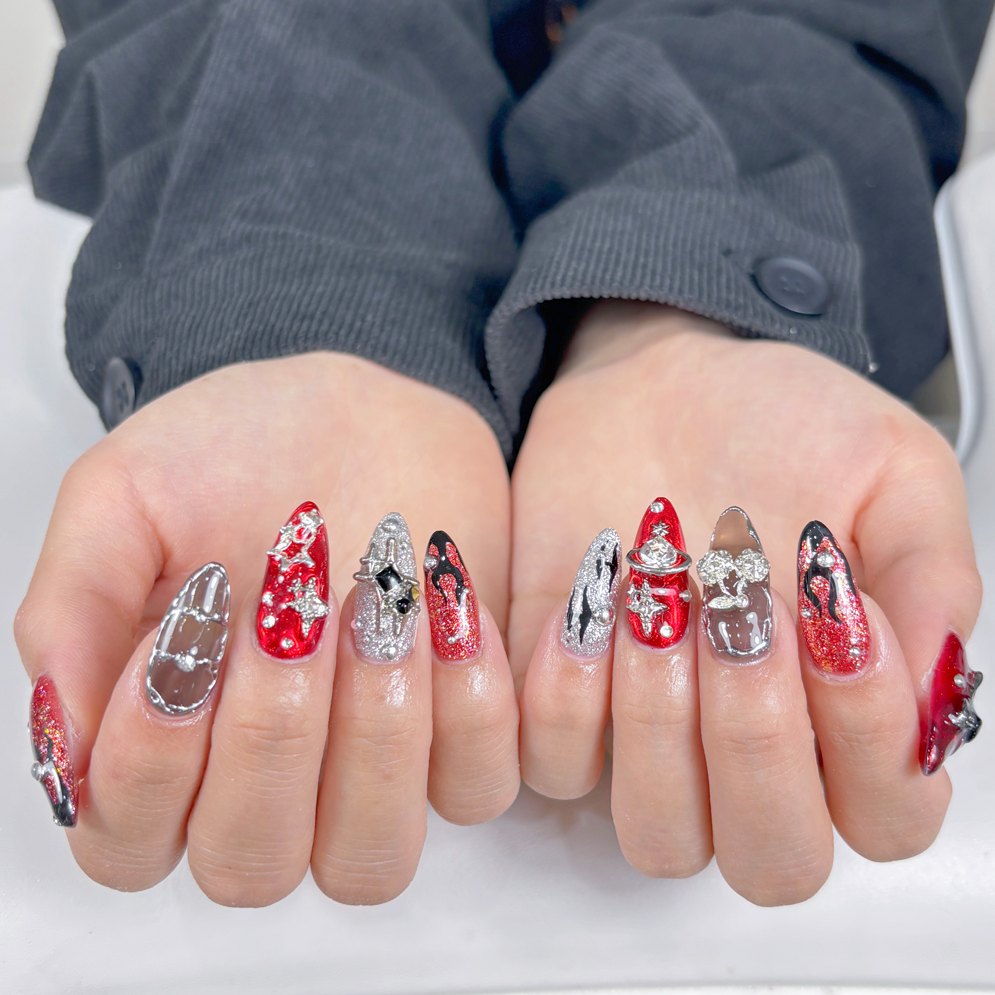 QUEENS_NAIL_STUDIO