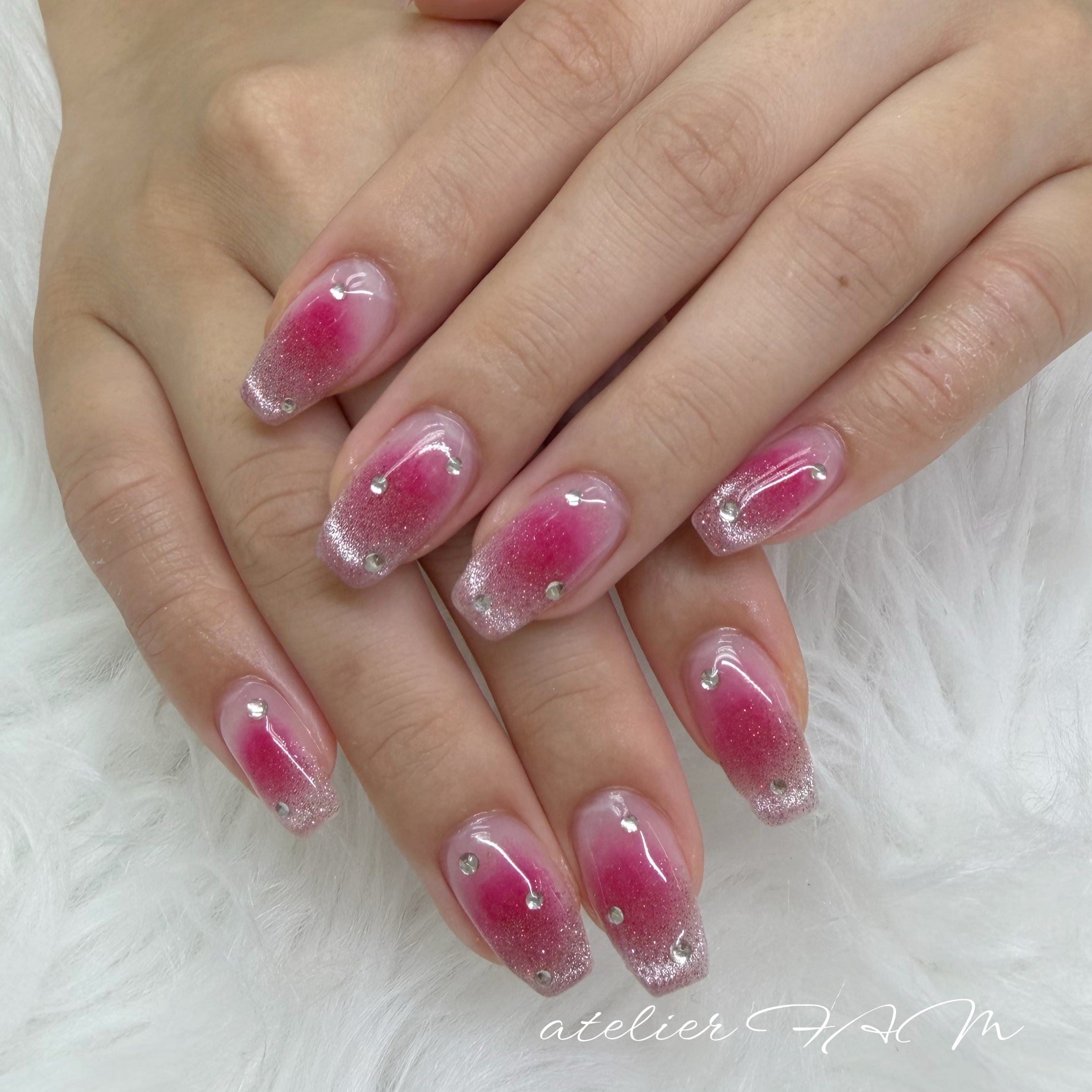 nail.eyelashAtelierFAM