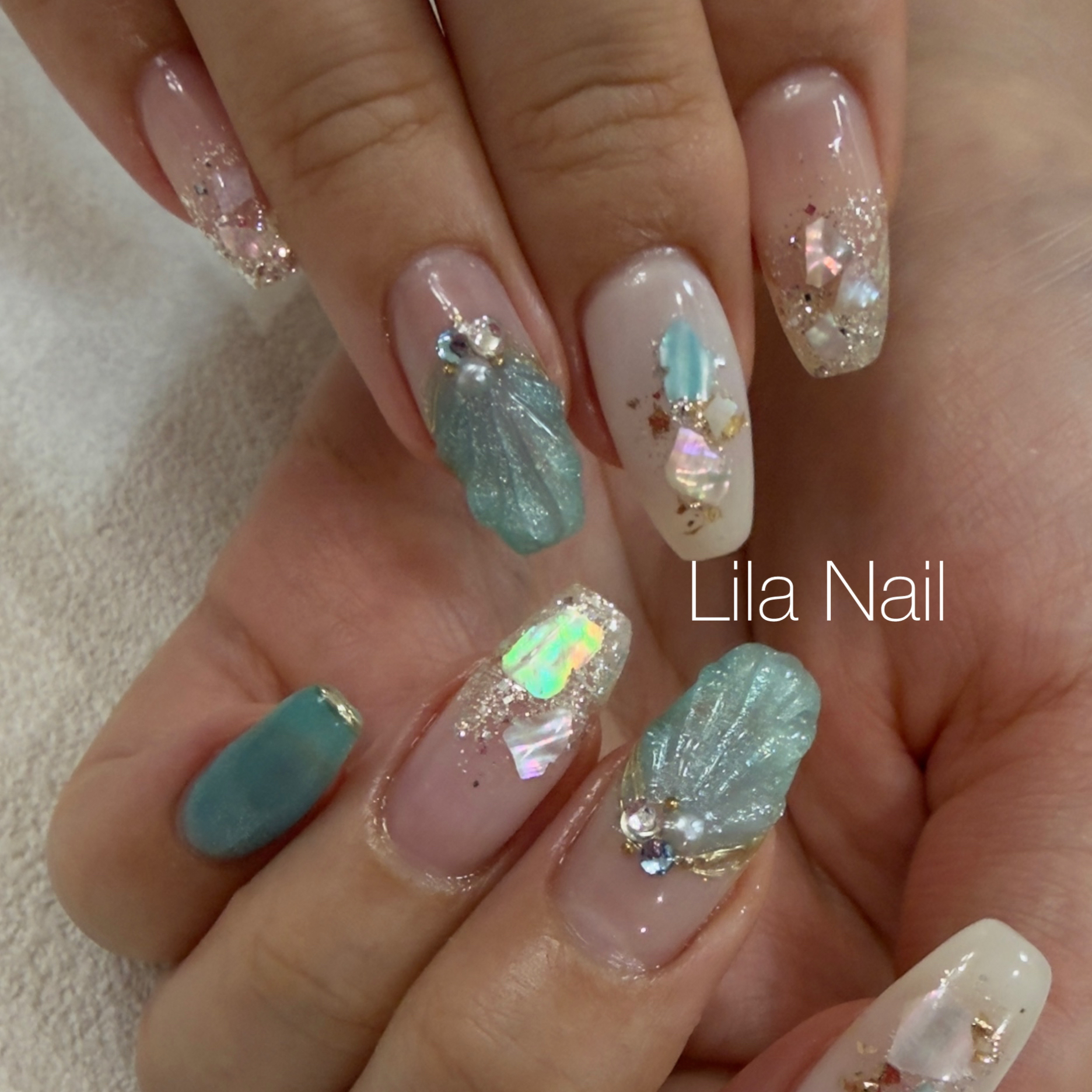 lila_nail
