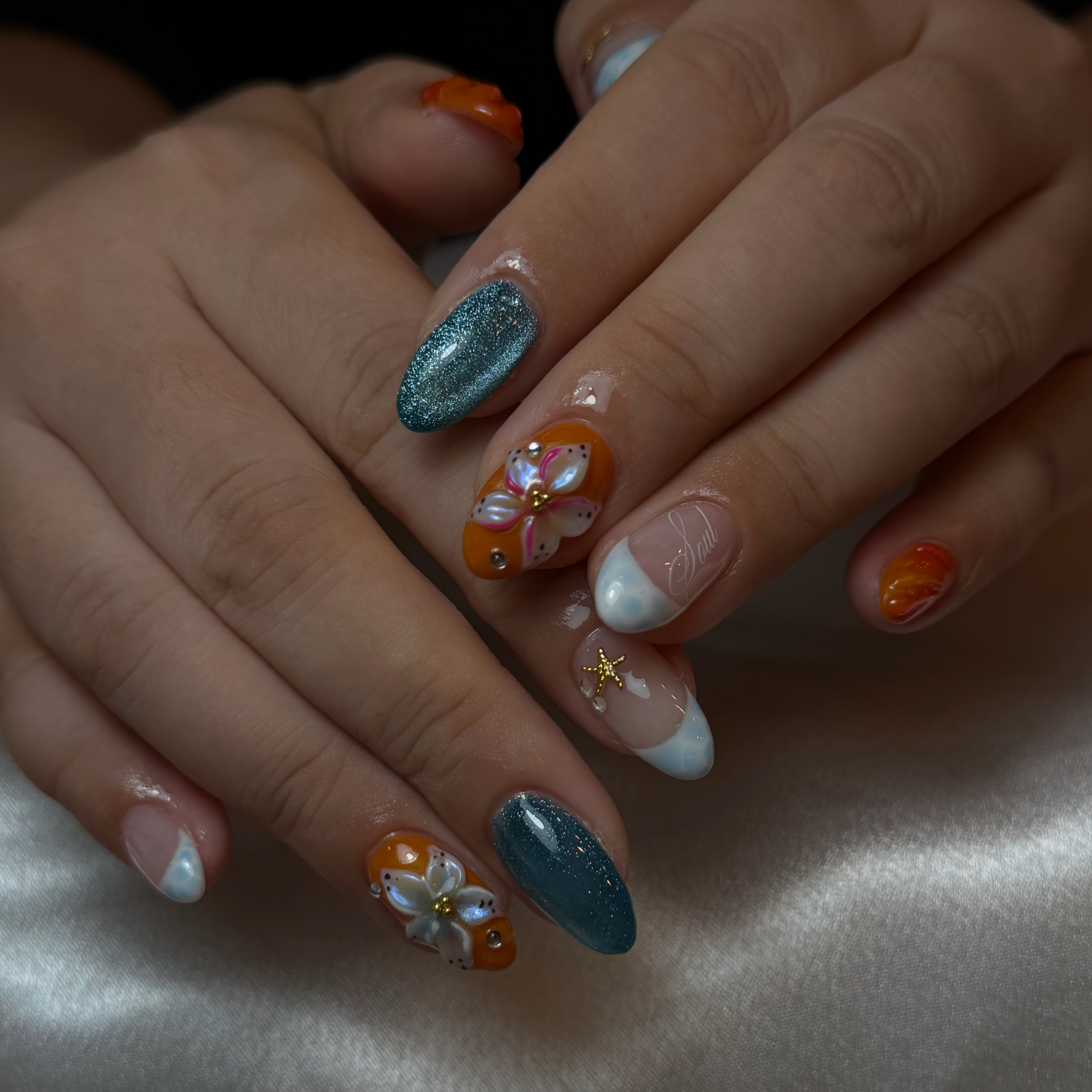 AYURAnailstudio