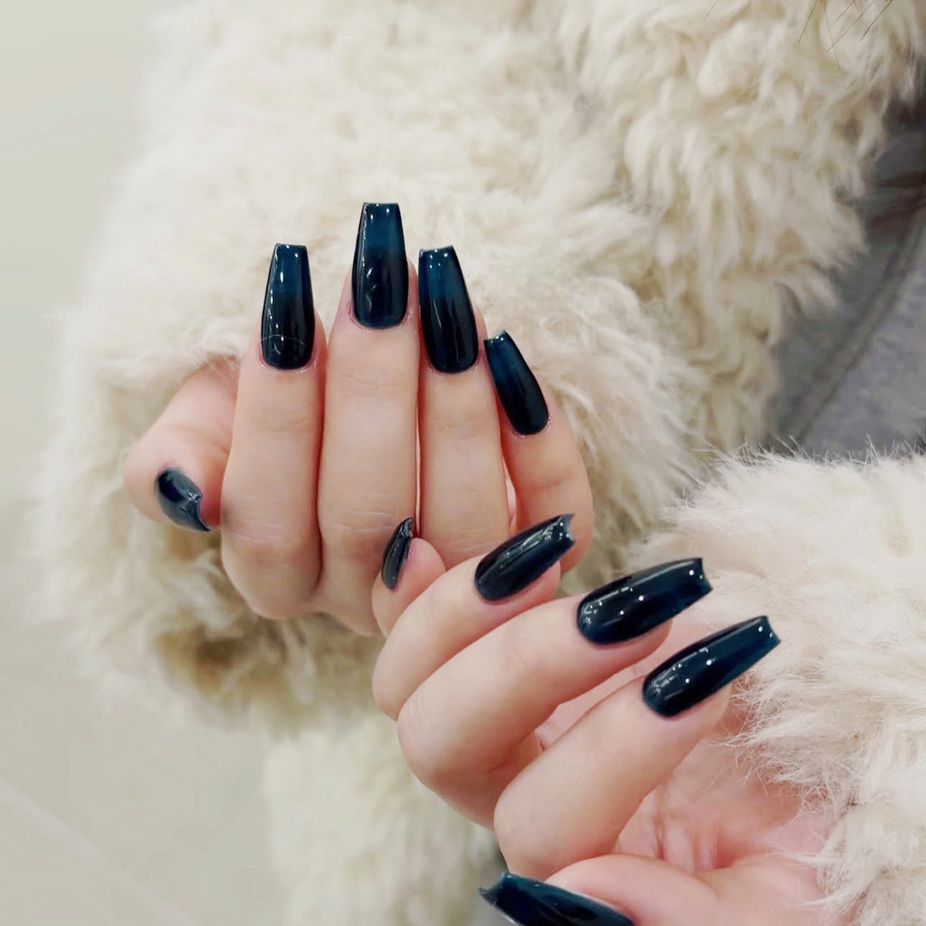 Lyna_Nails