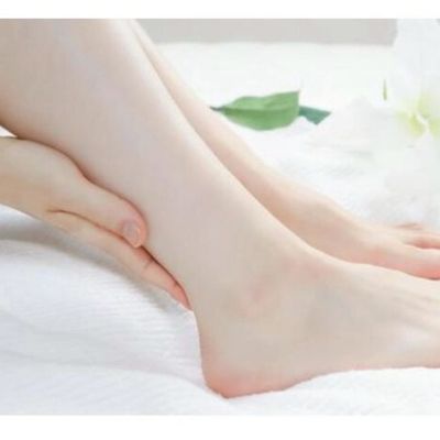 平日限定☆かかと角質ケア付き✨キラキラフラッシュラメネイル💅