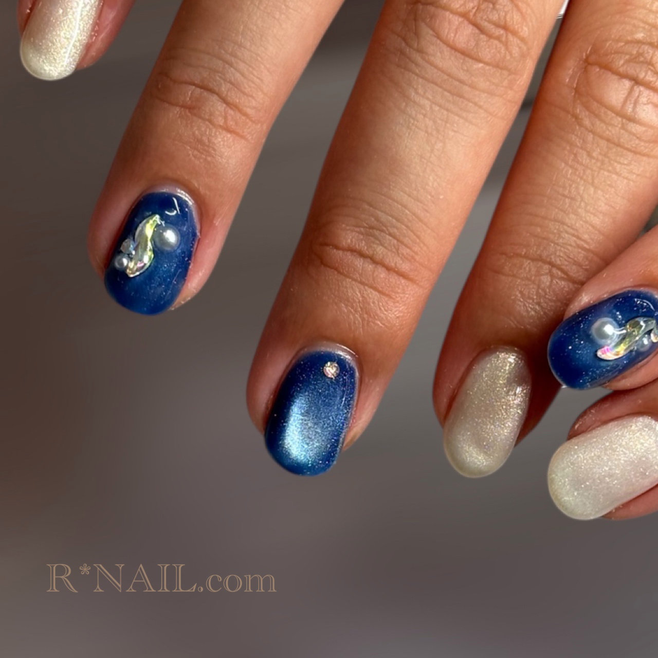 R_NAIL_com