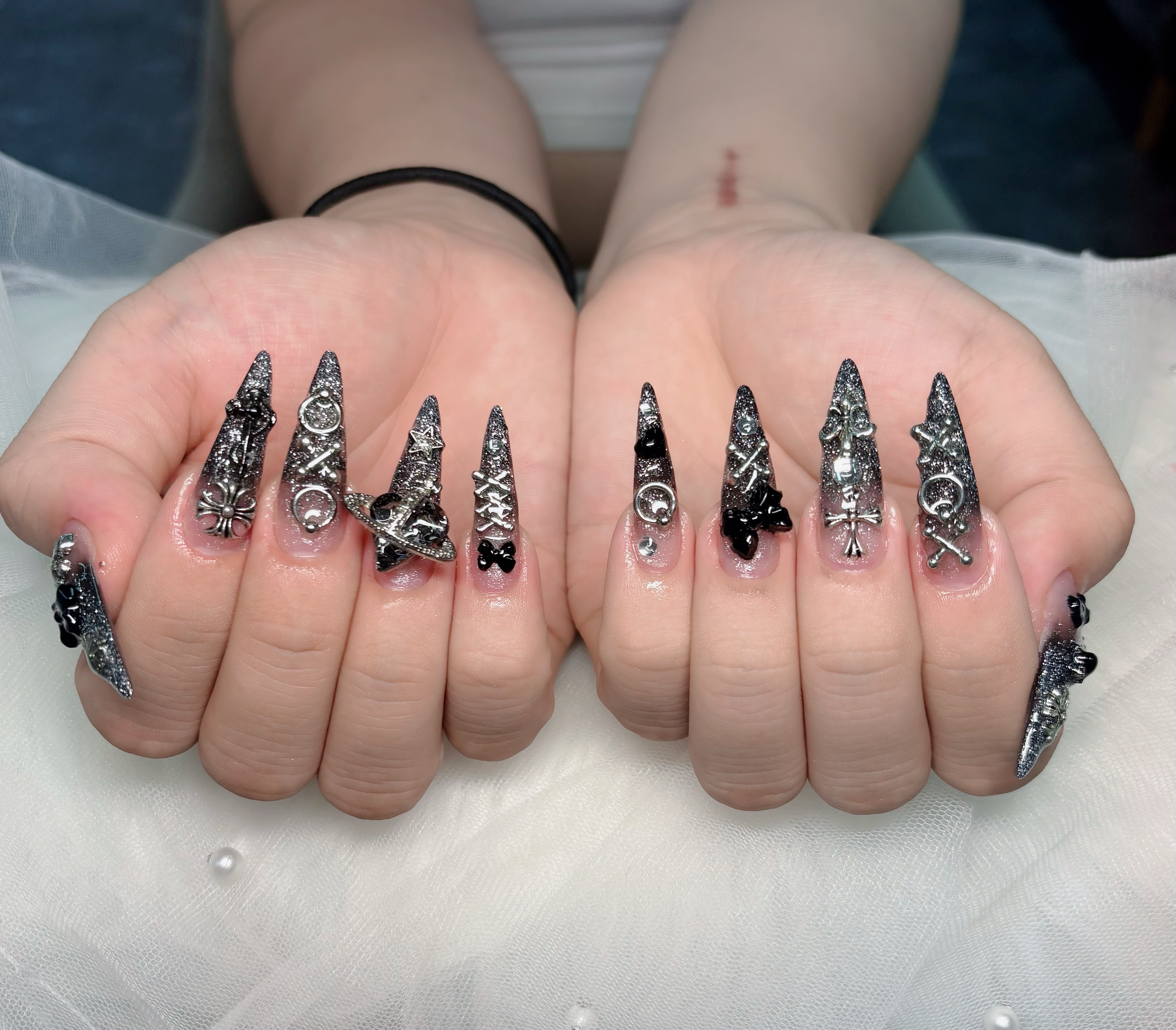 Nail_Rino