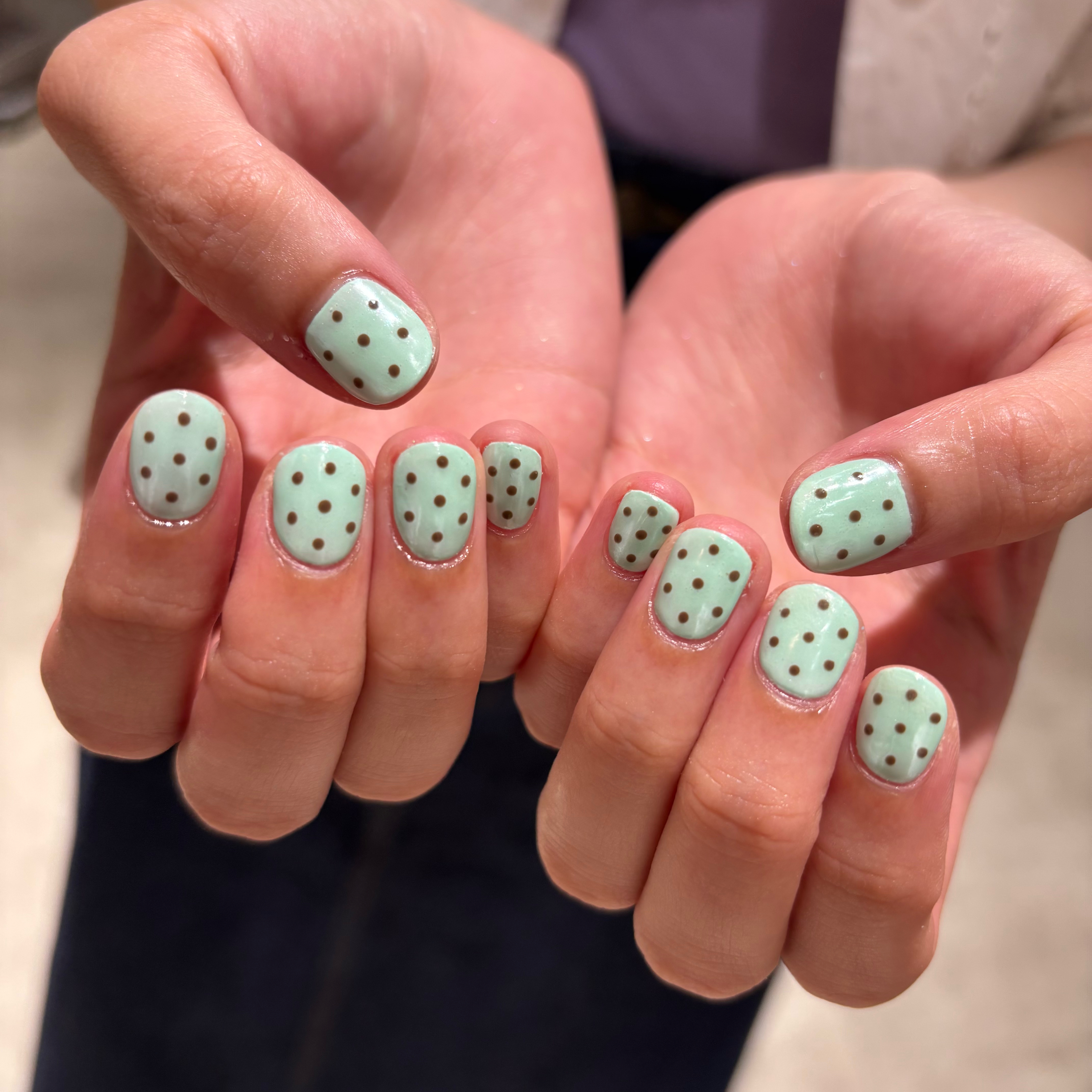 Emu...nail