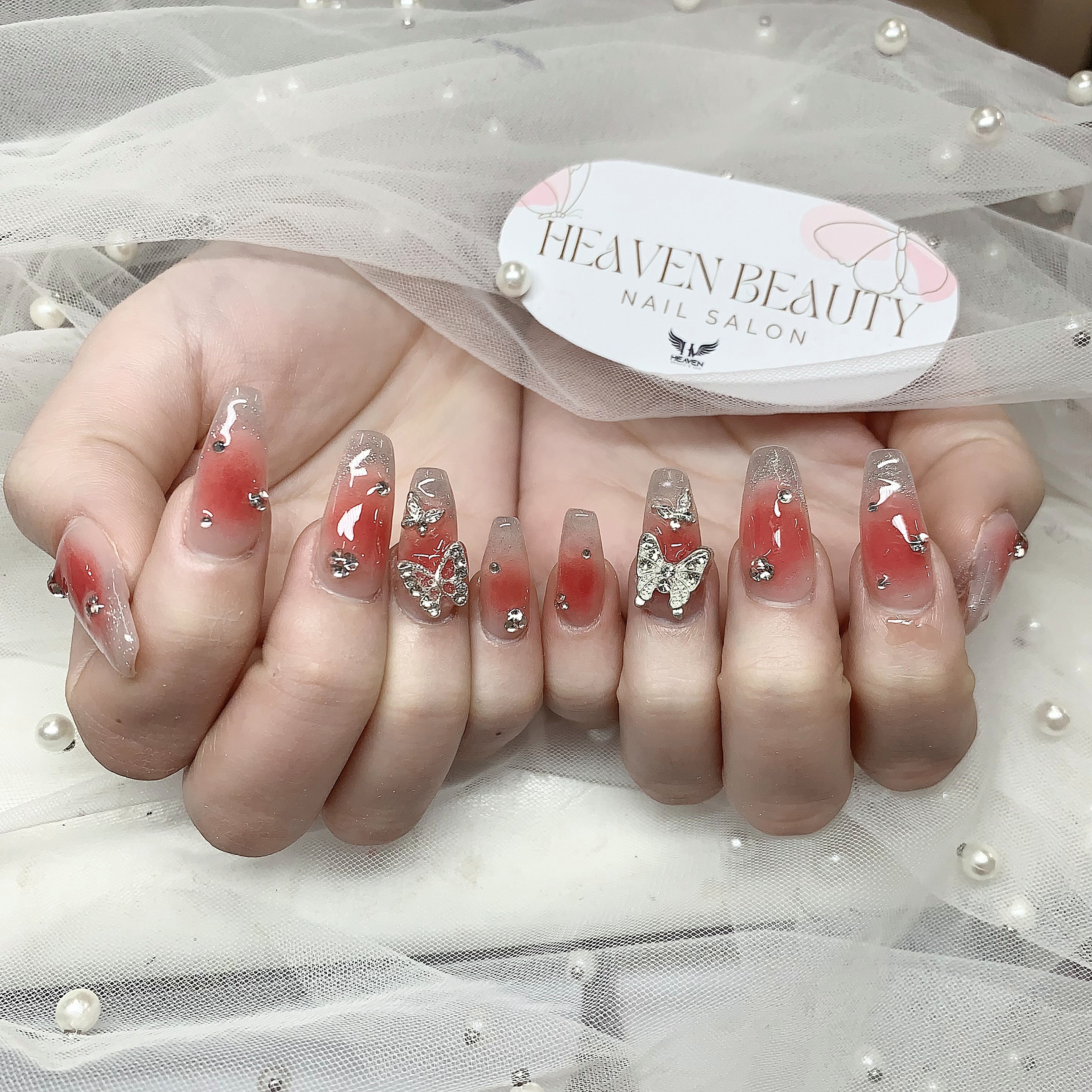ARI_HEAVENNAIL