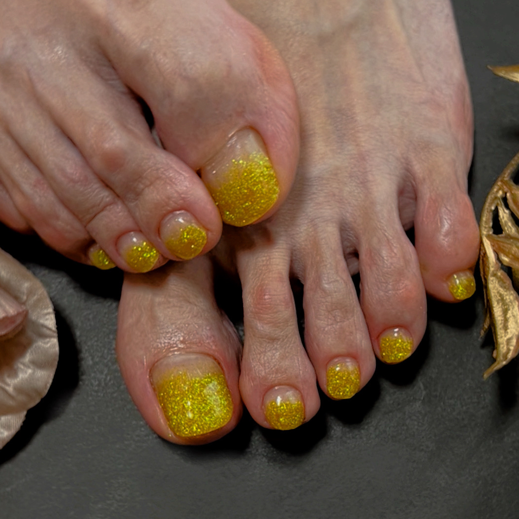Luna___nails
