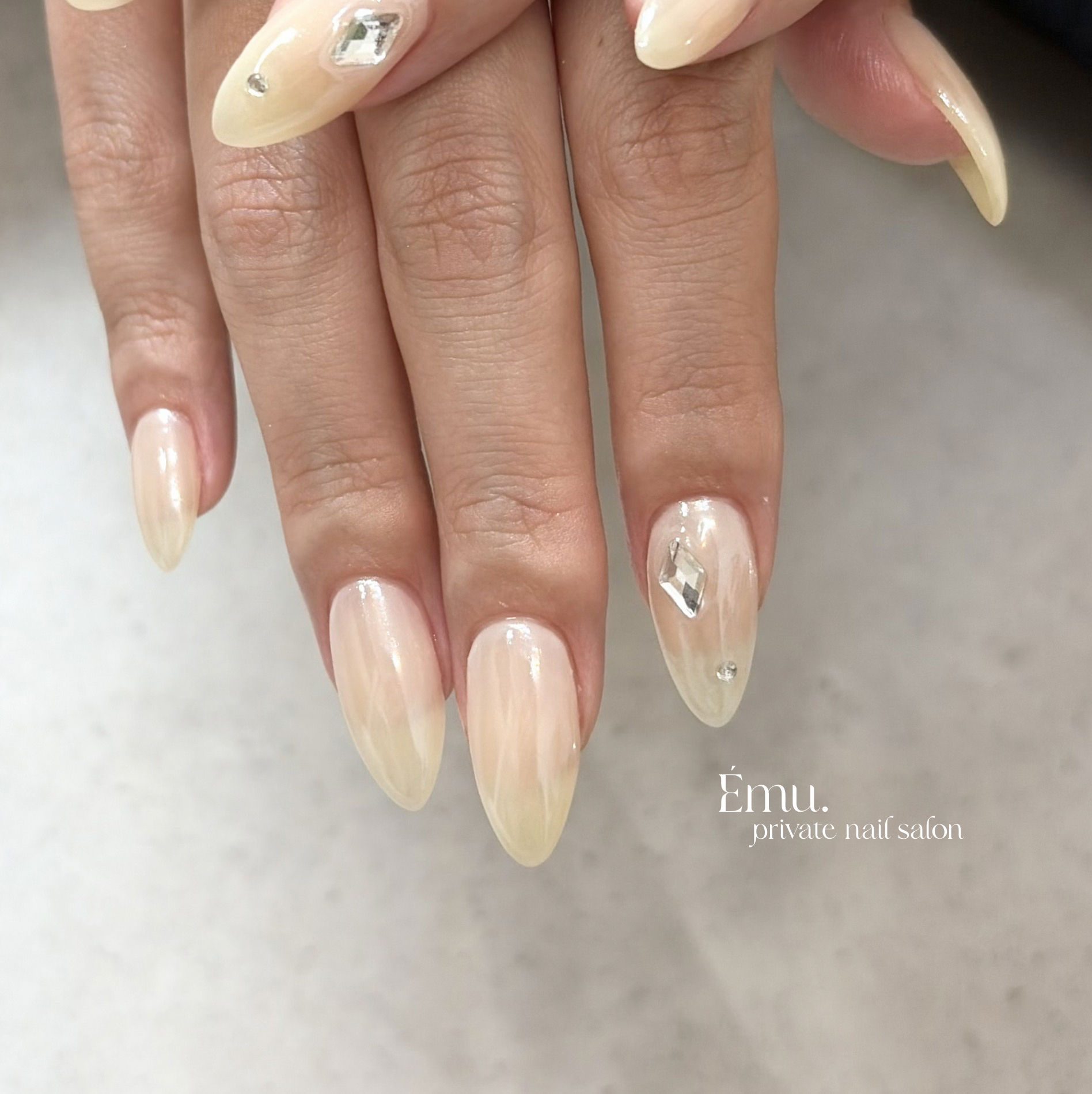 emu.__nail