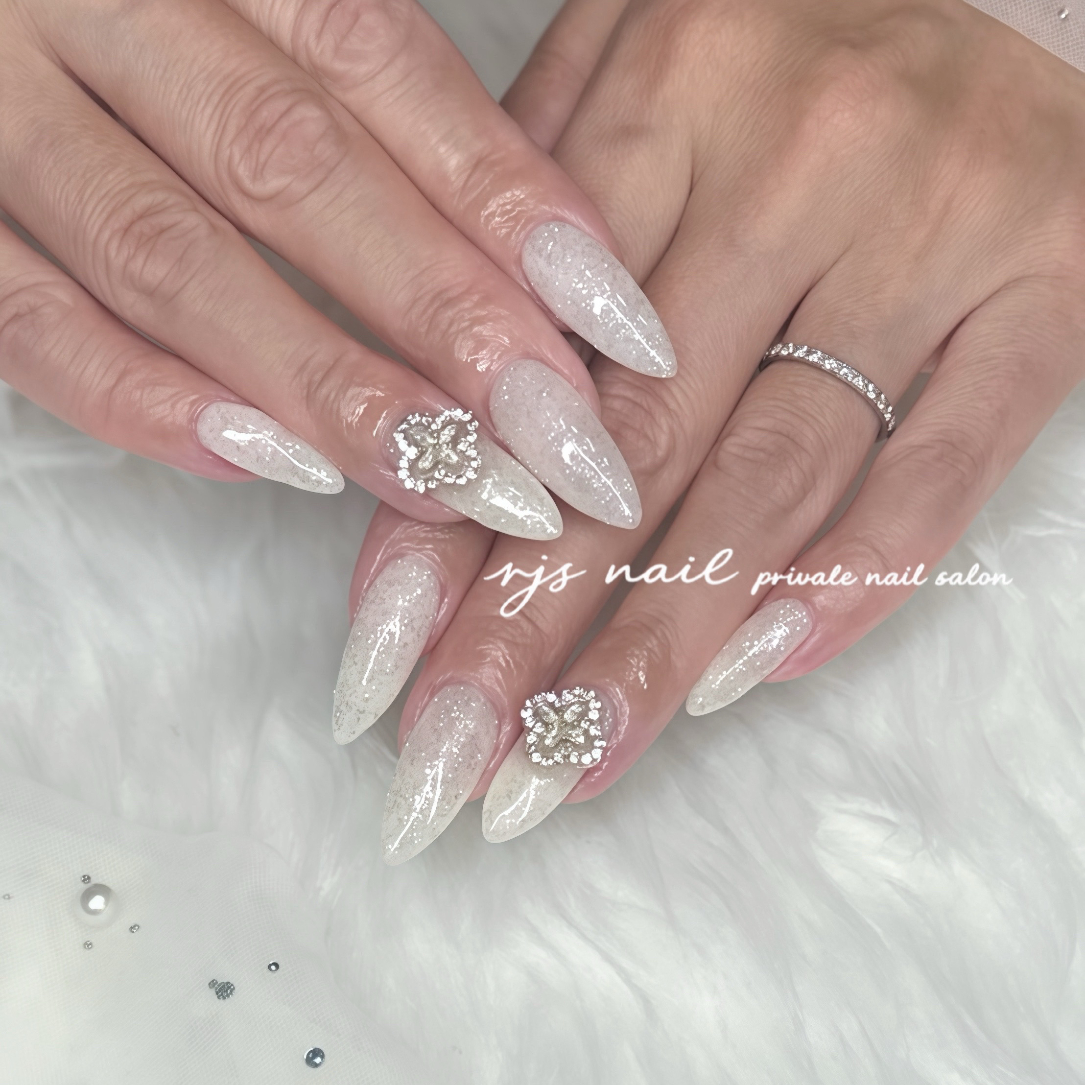 R.J.S.nail
