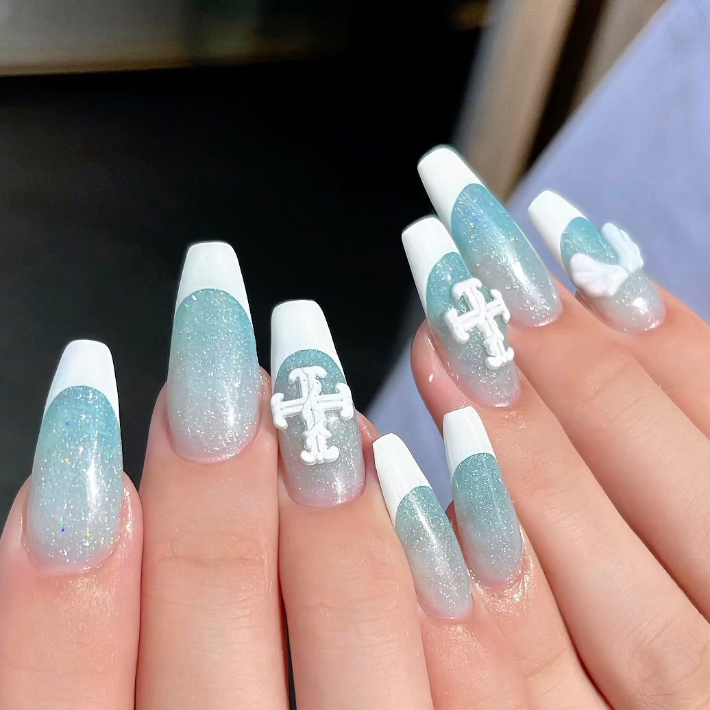 OPELIA_Lily