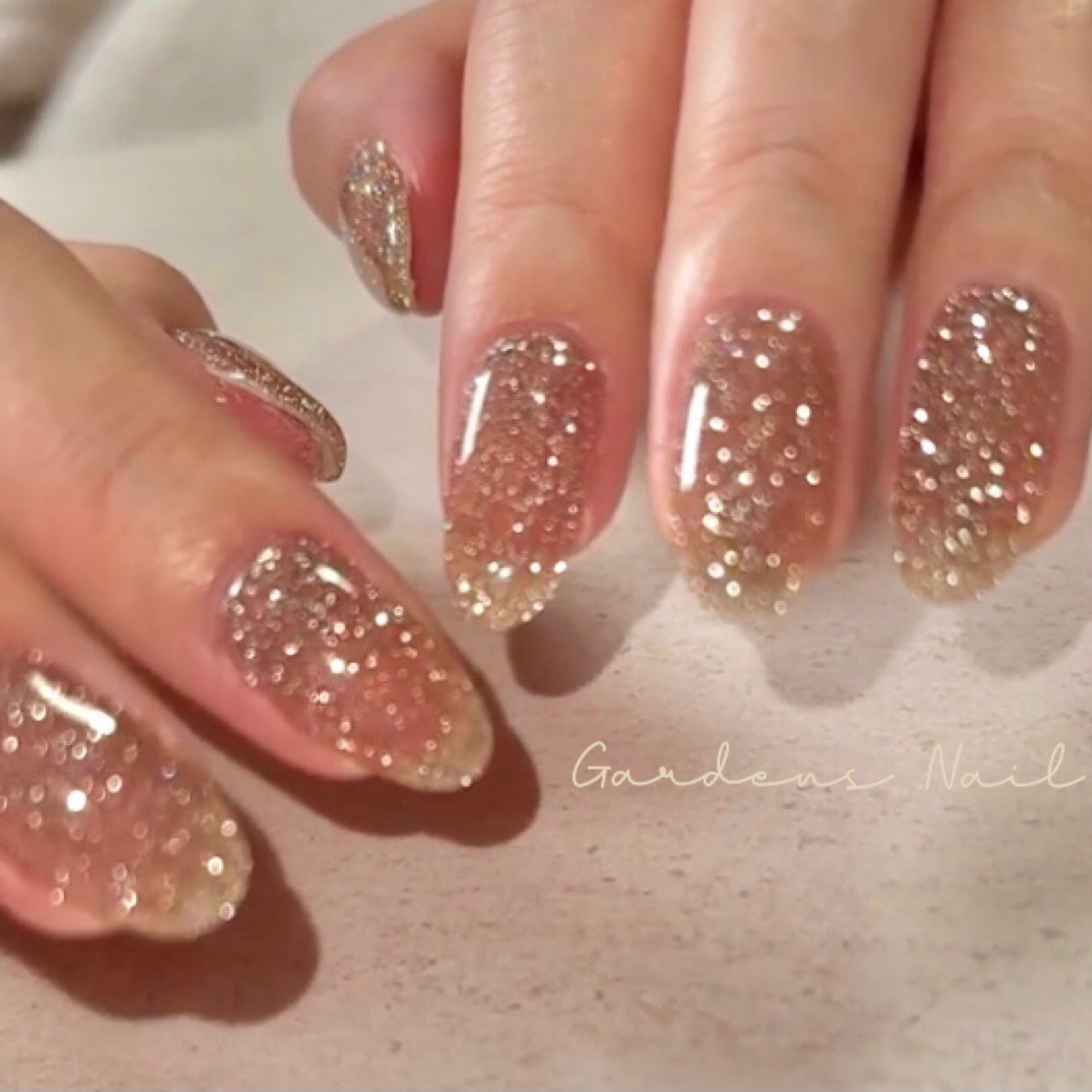Gardens.Nail