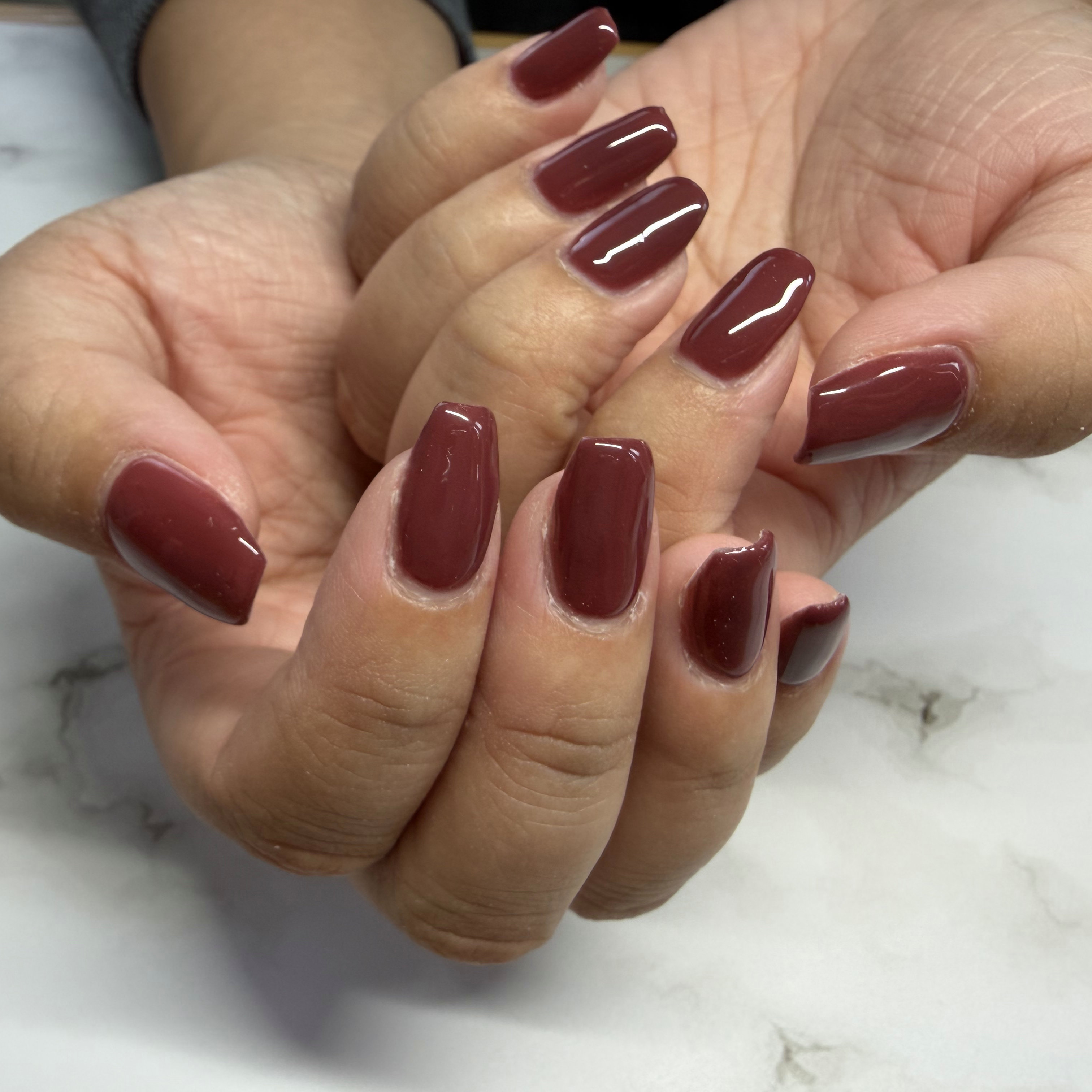 mona_nail