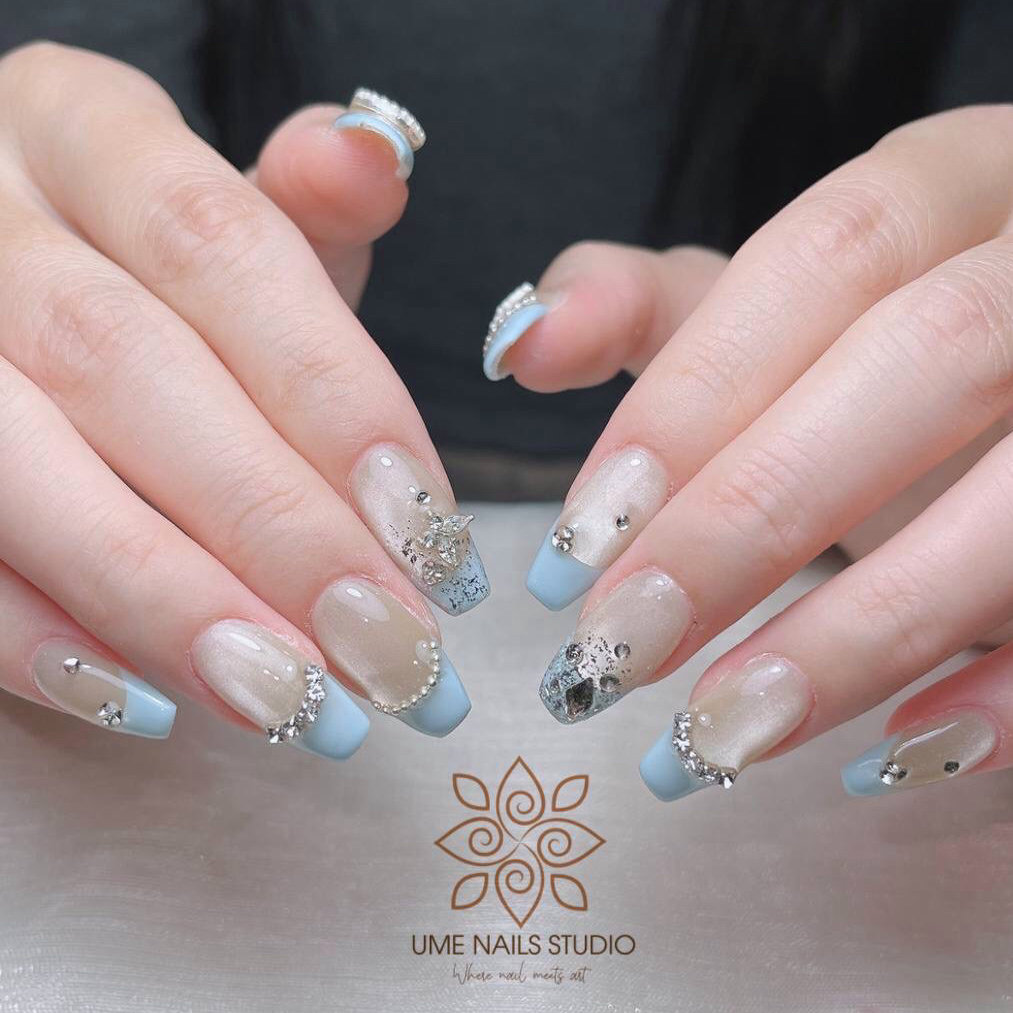 Akina_nail_ume