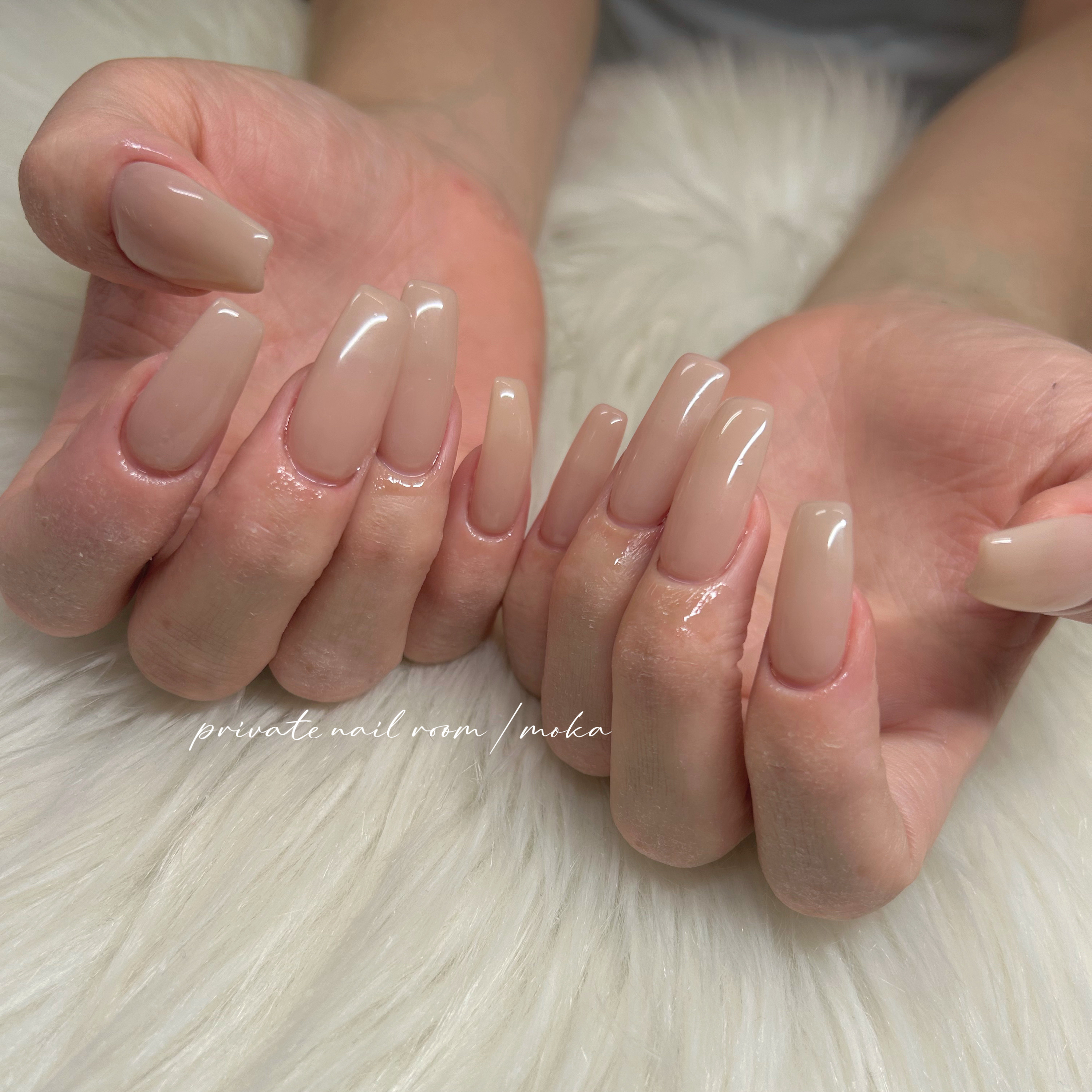 p.nailroom_moka