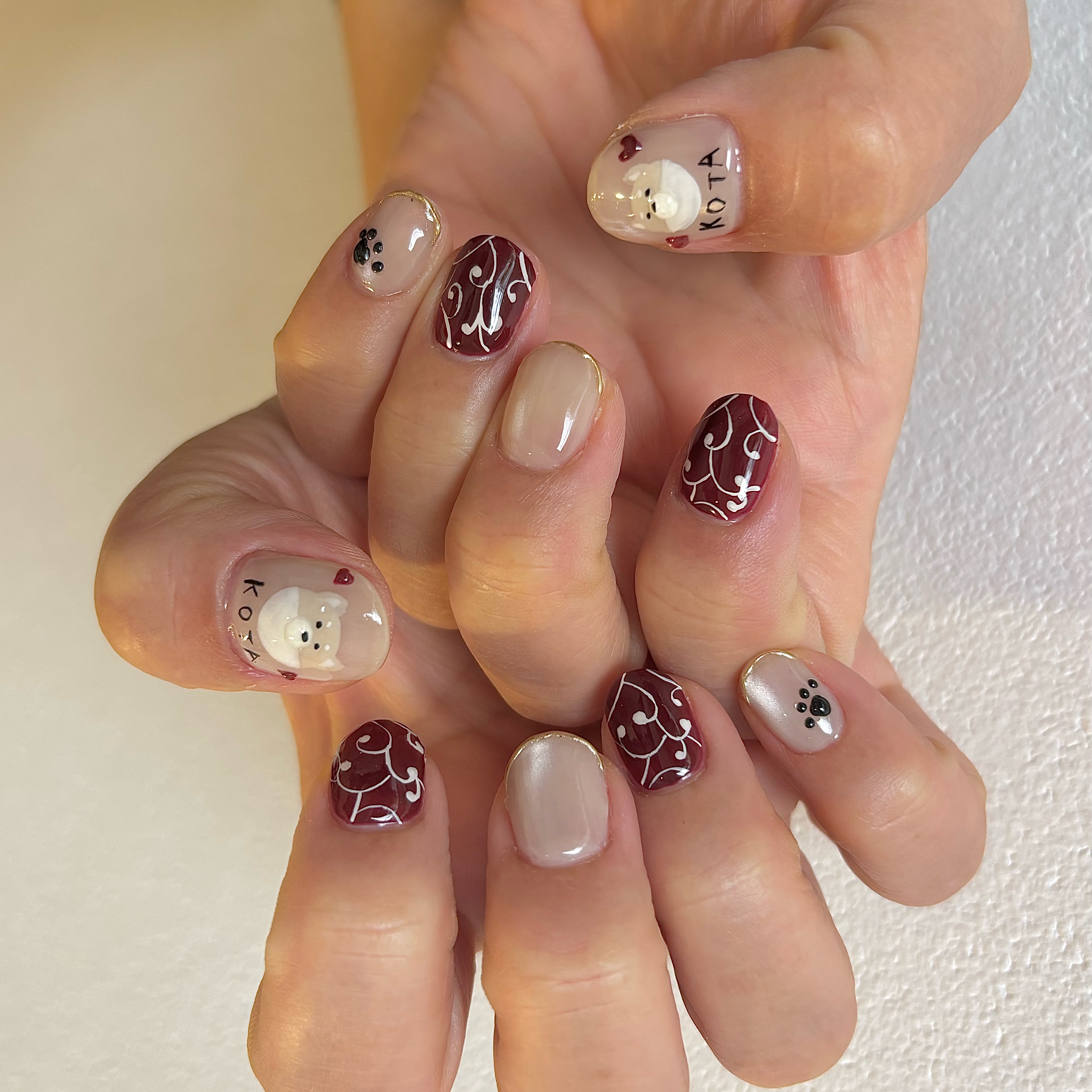 colorer_nail.ami