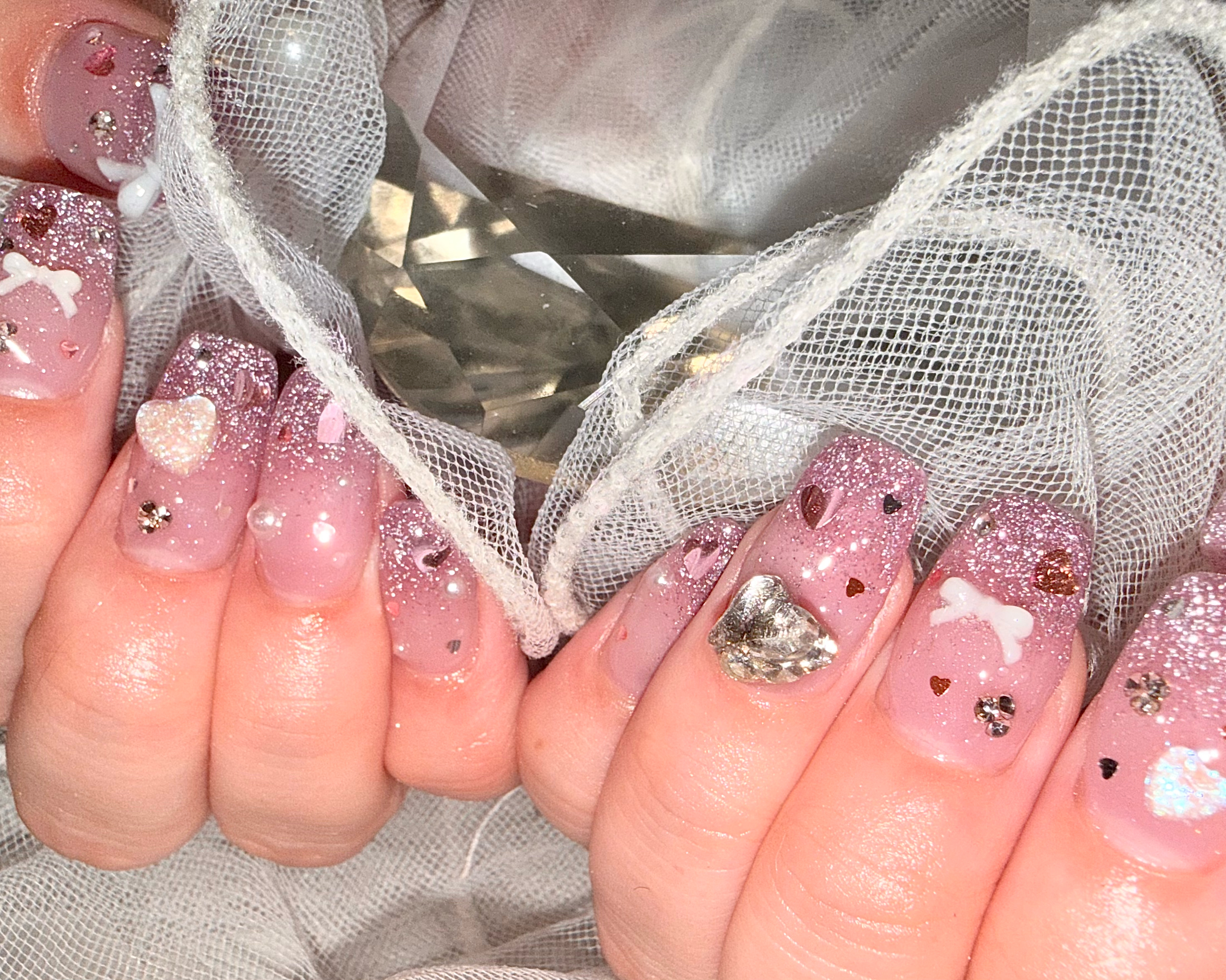 e.s_nail