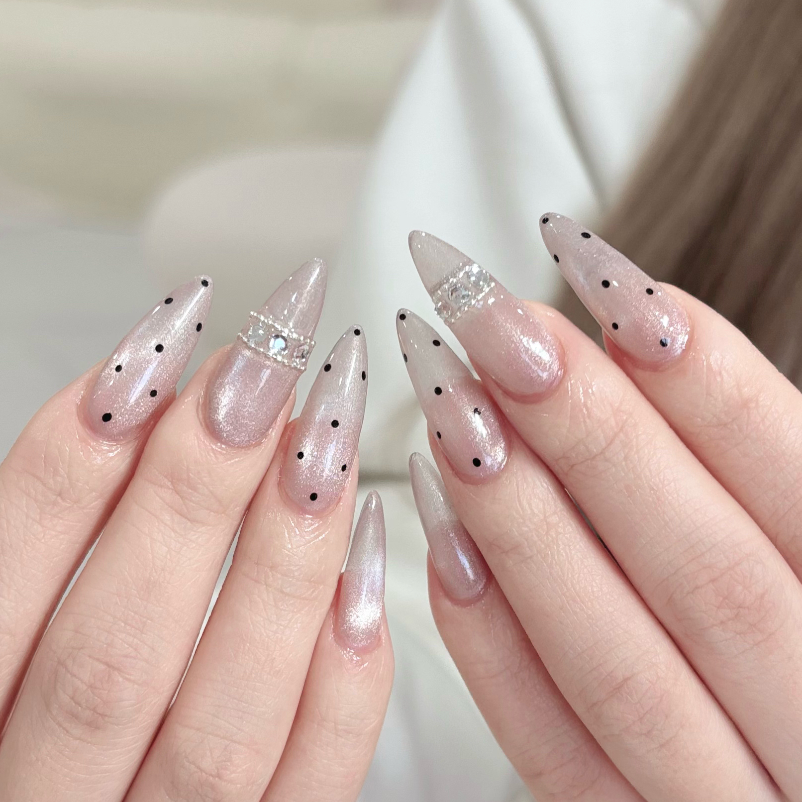 Fly_Nail_salon