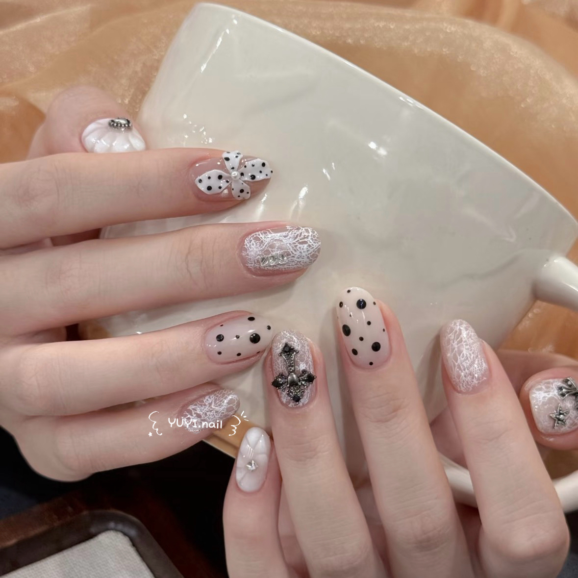 YUYI..nailsalon