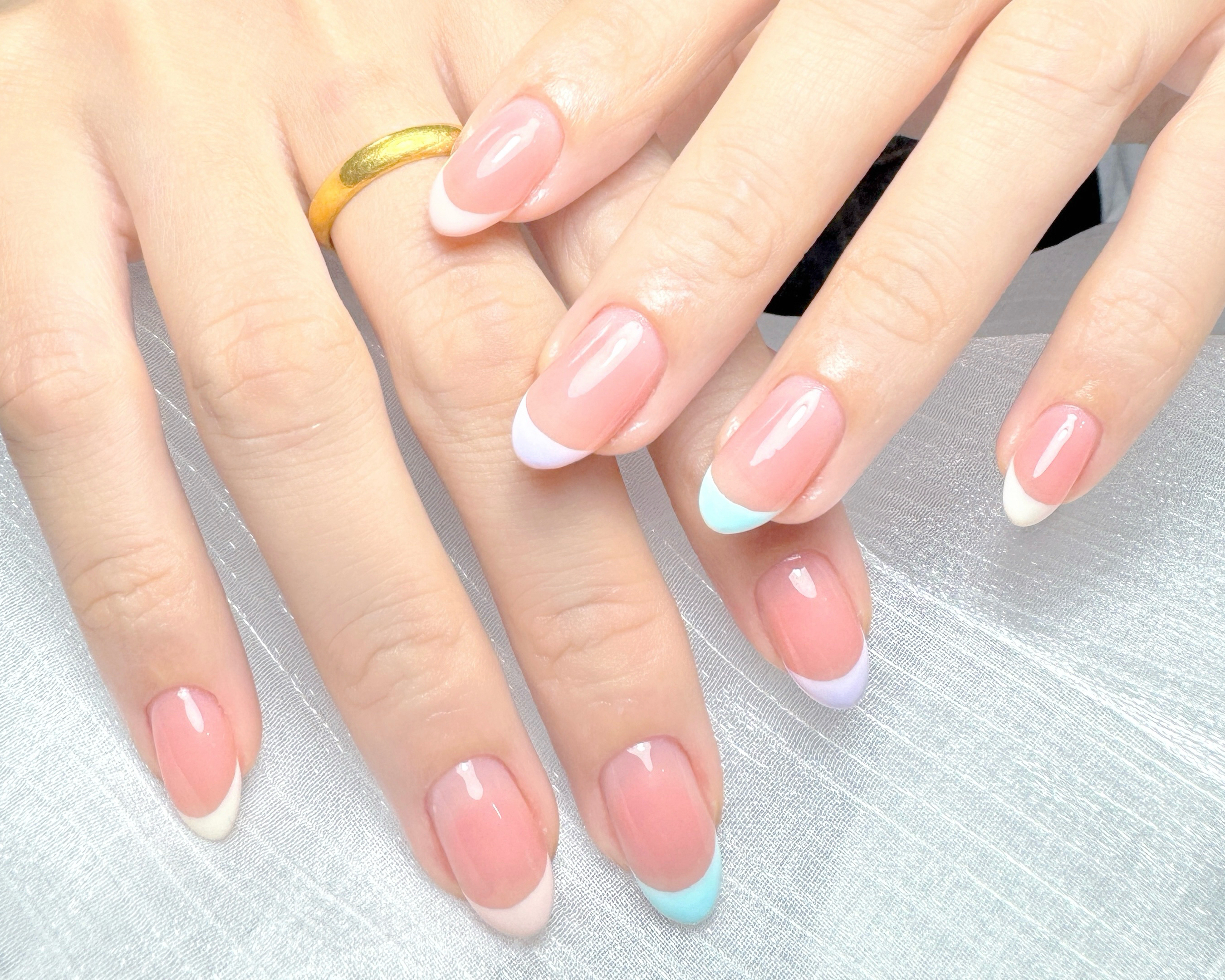 Aurora_nail