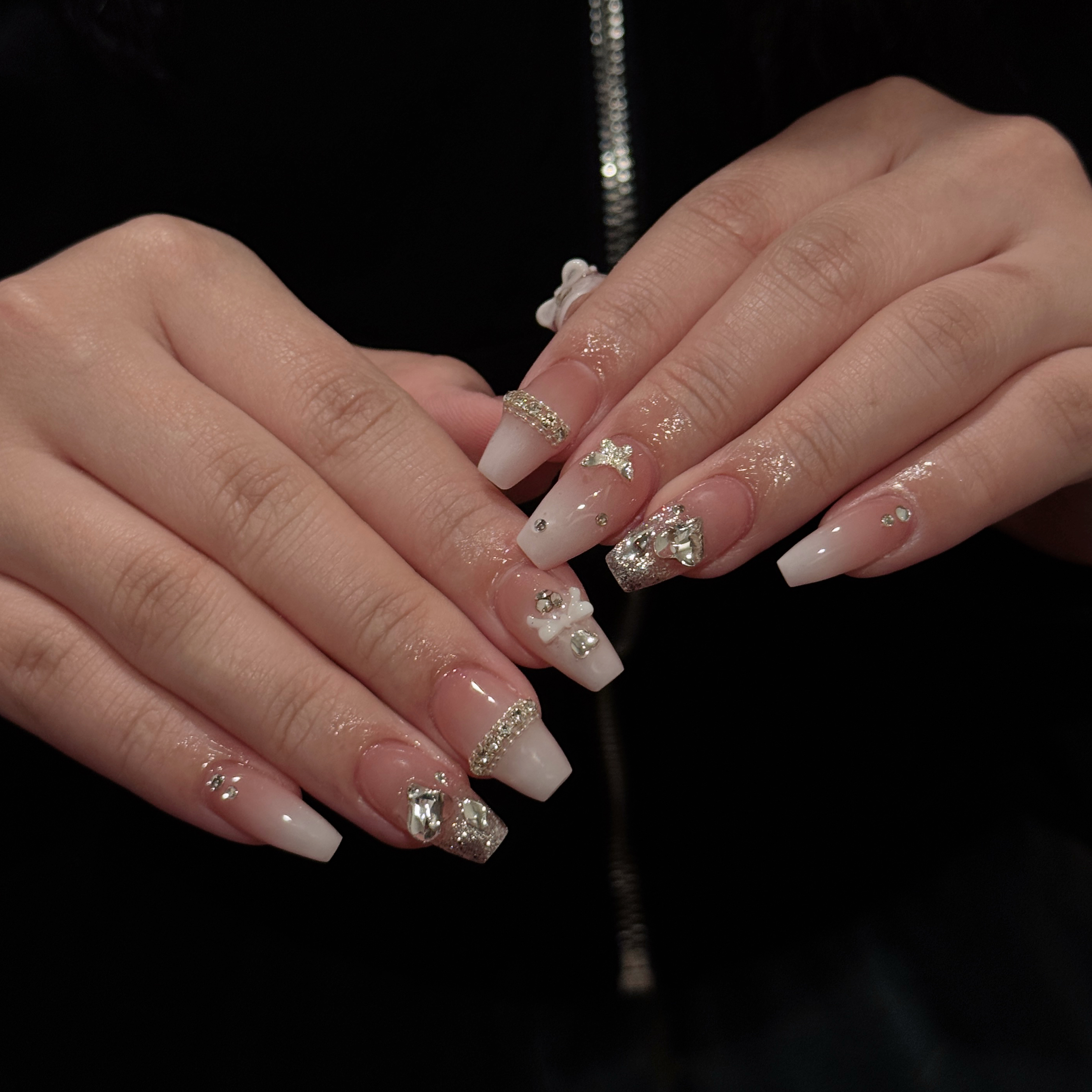Amy_Nail
