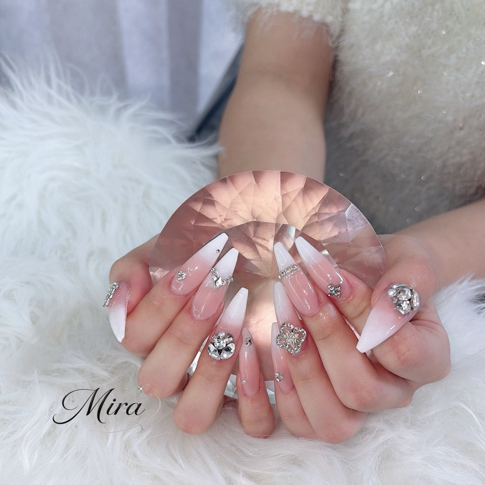 Mira__nail0501