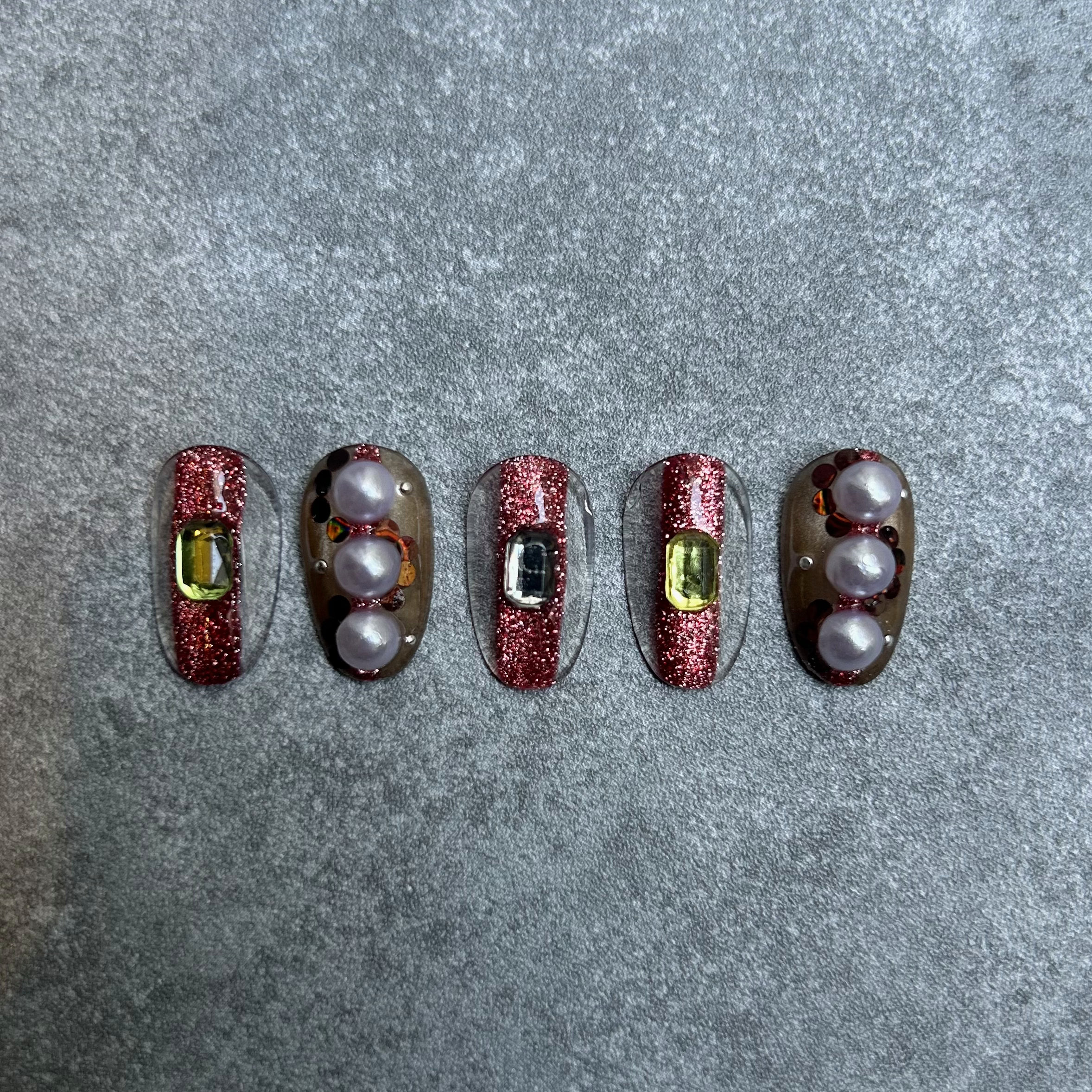 nail_yuina_