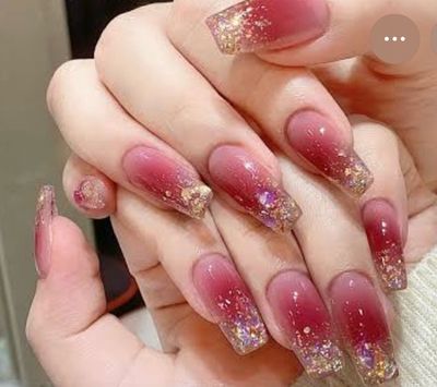 💅 チップ長さだし✨チーク＋ラメグラ💖 上品で華やかな輝き✨