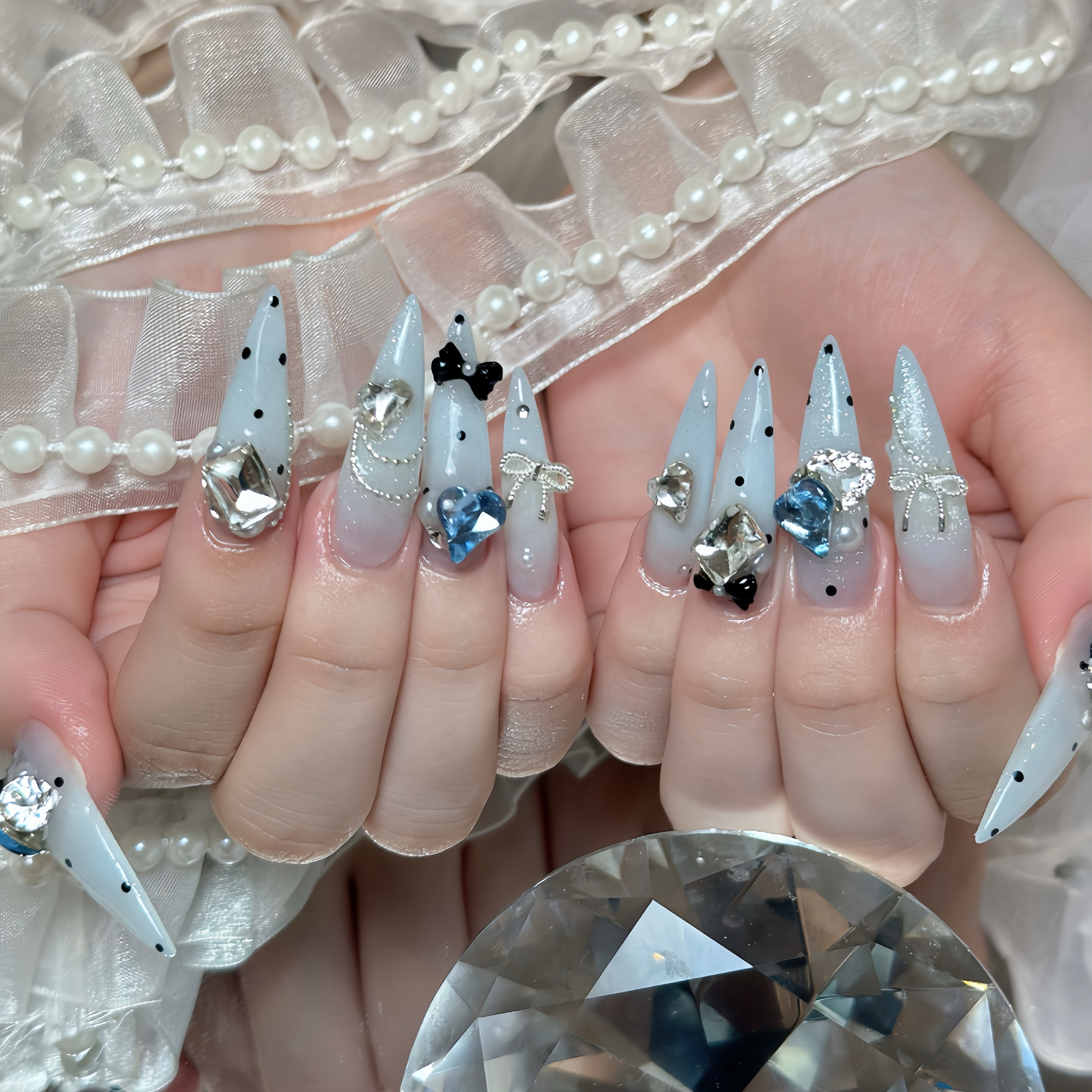 elimuse.nail