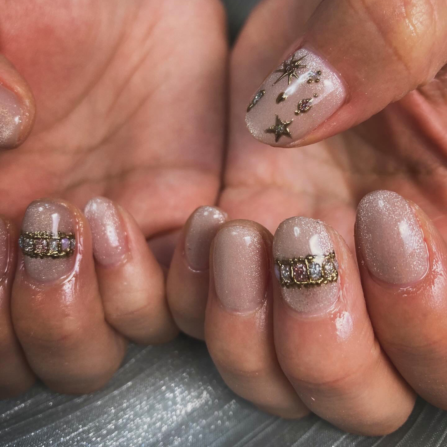 amu_nail