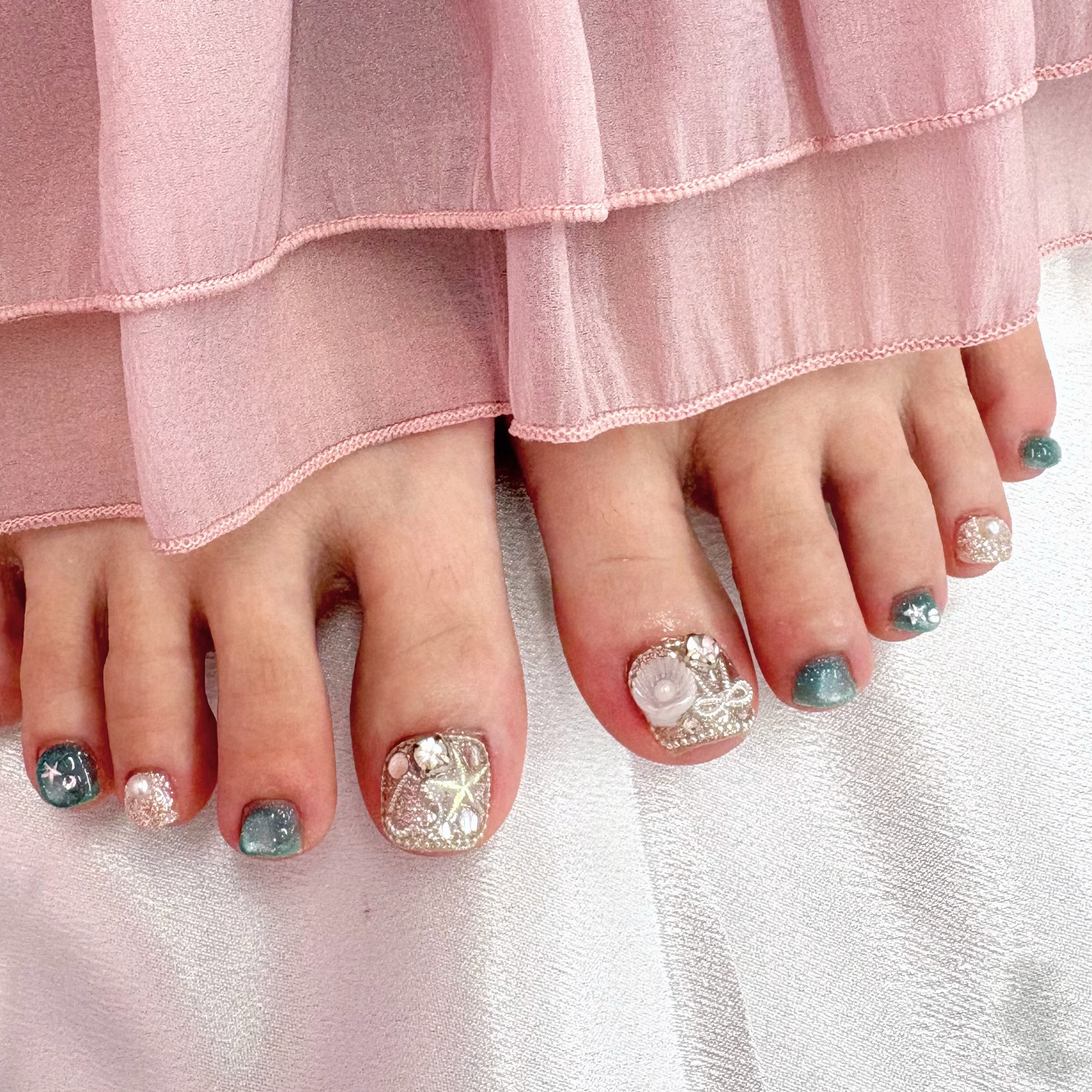 Y18_nail