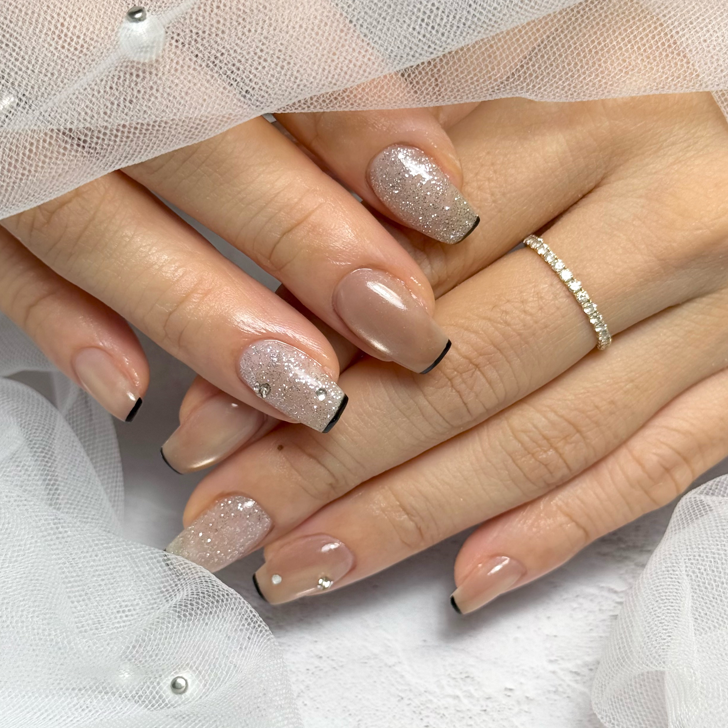 K.__nail